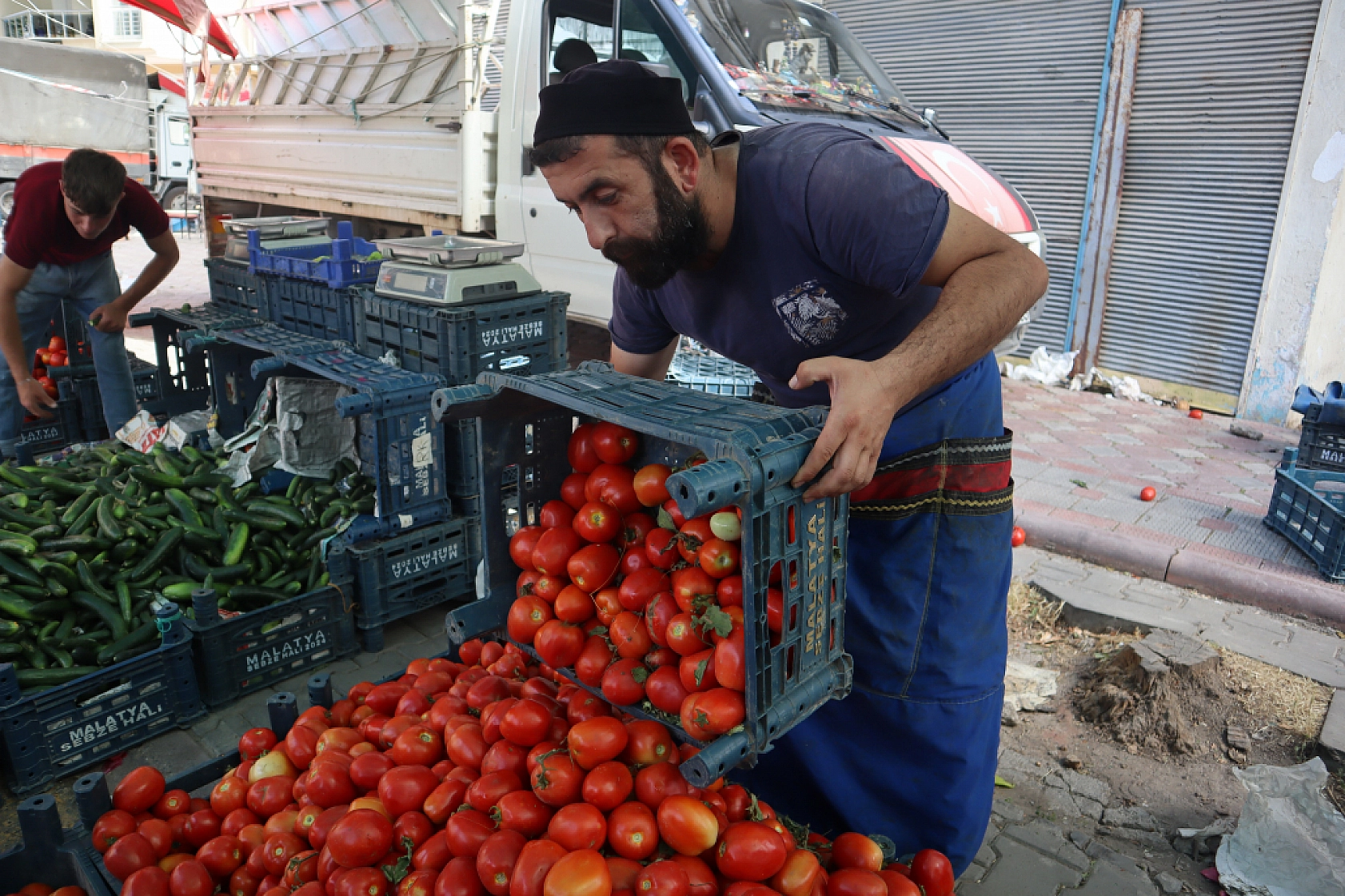 Malatya'da Bayram Sonrasında Pazarlar Durgunlaştı? İşte Cuma Pazarı Fiyatları...