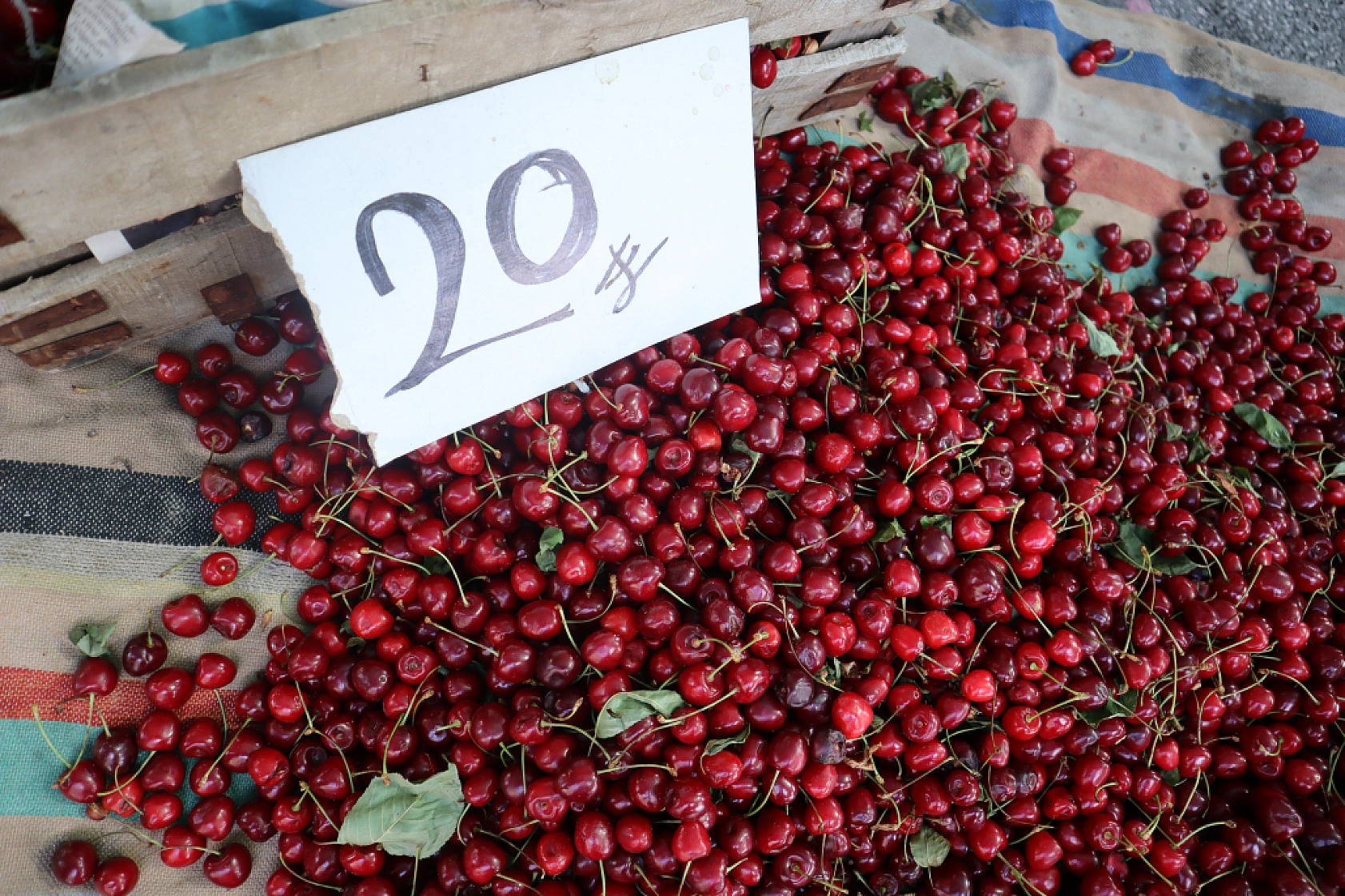 Malatya'da Bayram Sonrasında Pazarlar Durgunlaştı? İşte Cuma Pazarı Fiyatları...