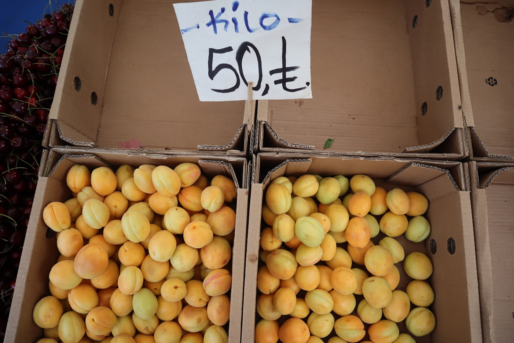 Malatya'da Bayram Sonrasında Pazarlar Durgunlaştı? İşte Cuma Pazarı Fiyatları...