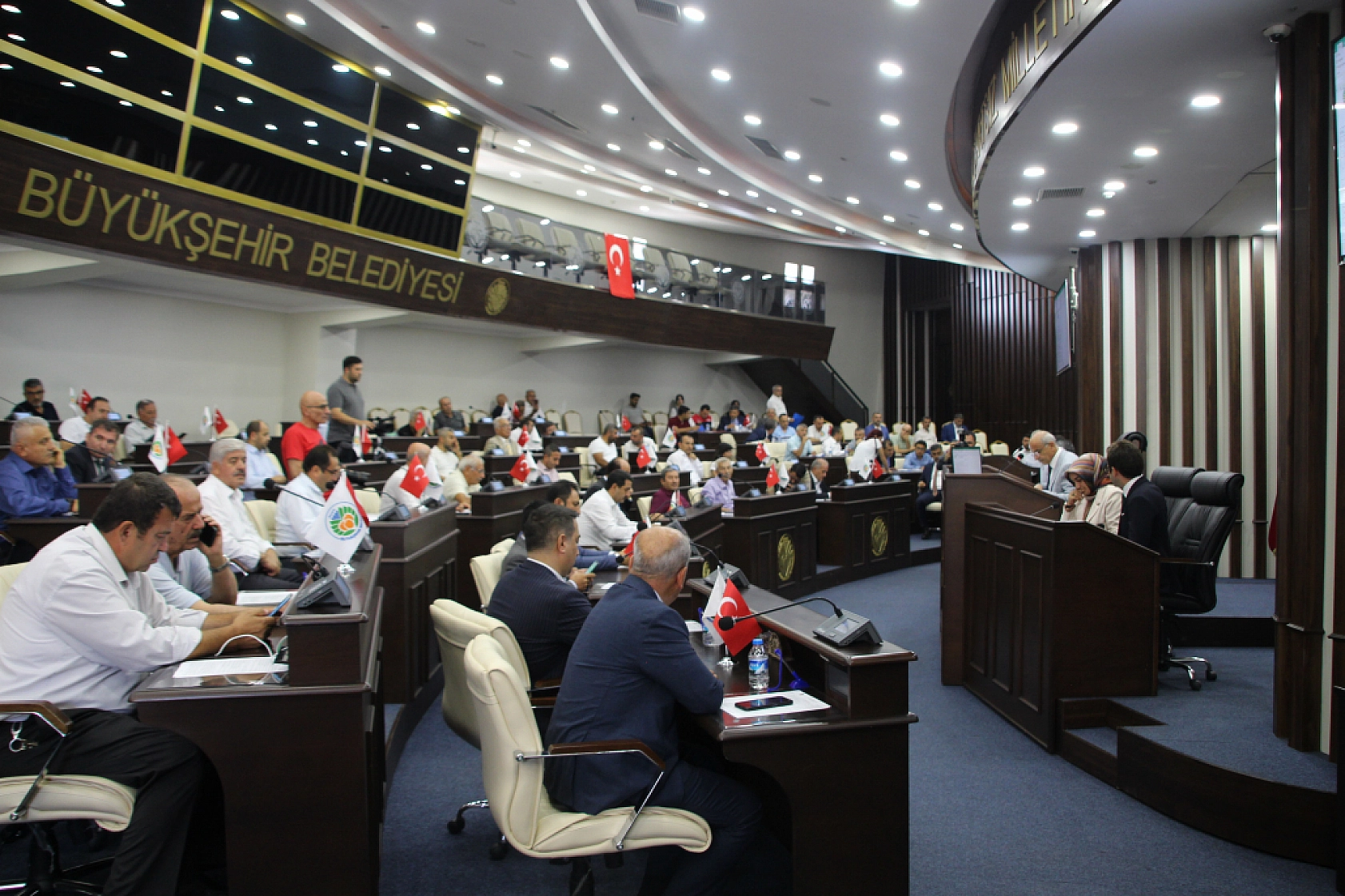 Büyükşehir'de Hesap Zamanı: Gürkan'ın Bıraktığı 17 Milyarlık Enkaz Araştırılacak!