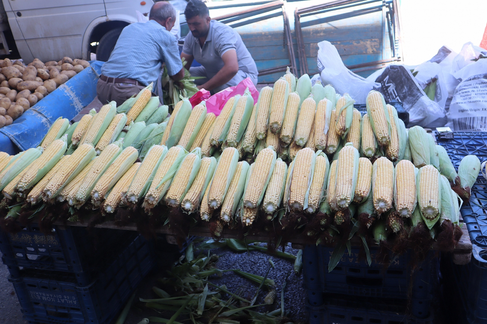 Taze ve Uygun Fiyatlı Ürünler İçin Malatyalılar Perşembe Pazarı'nda Buluşuyor!