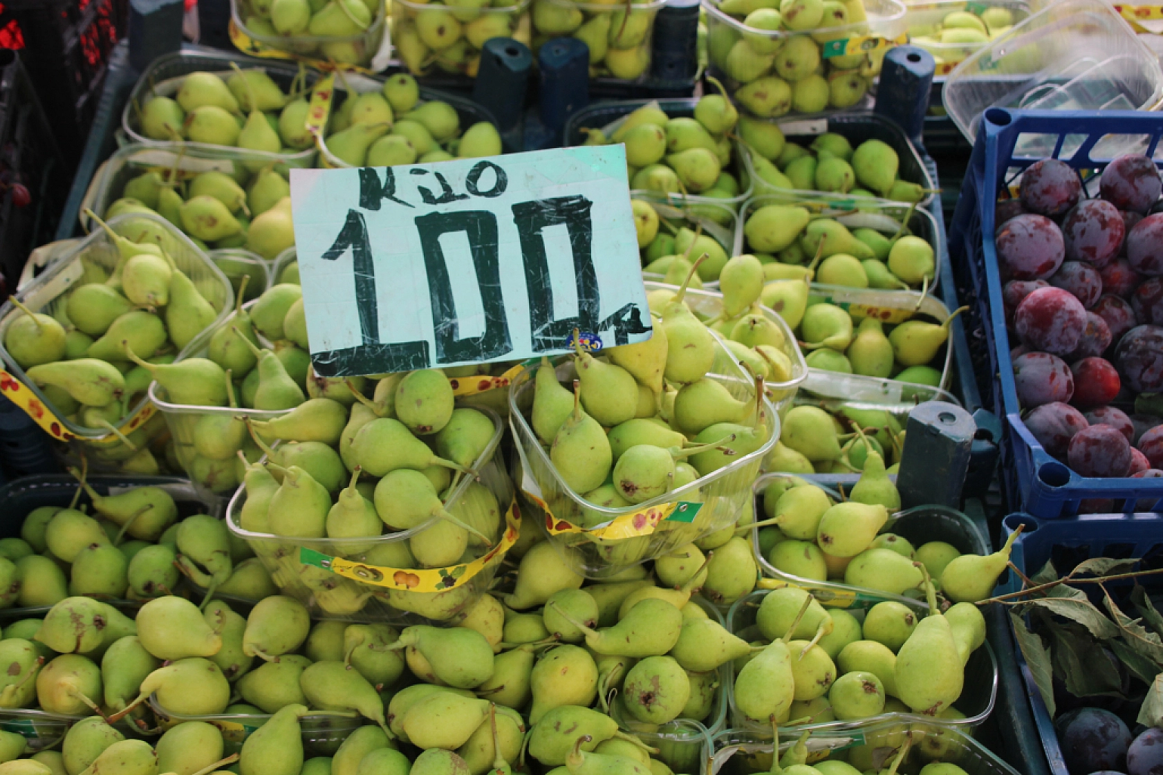 Malatya'da Sebzede Yüzler Güldü, Meyvede Cepler Yandı! Peki, Hangi Meyve ve Sebze Ne Kadar Oldu?