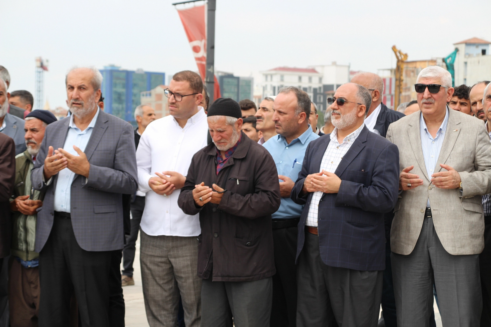 Camiyi projeden çıkarmak Malatya'ya ihanettir!!