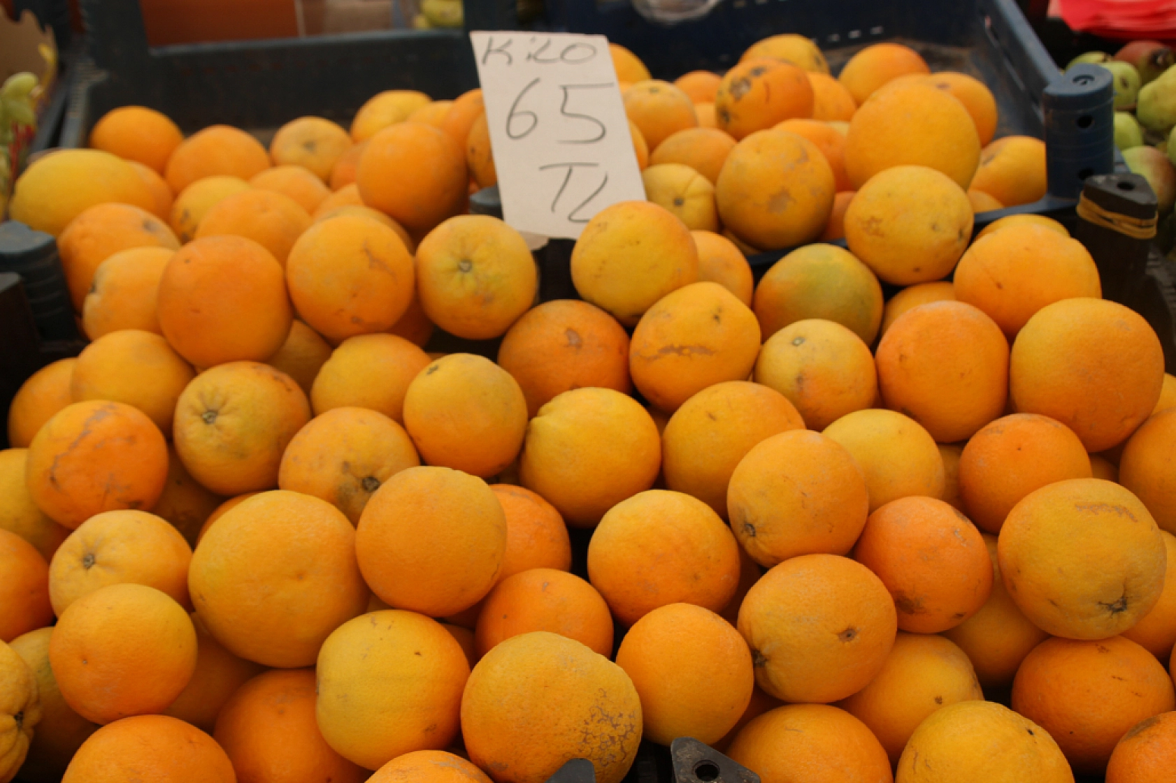 Malatya'da Sebzede Yüzler Güldü, Meyvede Cepler Yandı! Peki, Hangi Meyve ve Sebze Ne Kadar Oldu?
