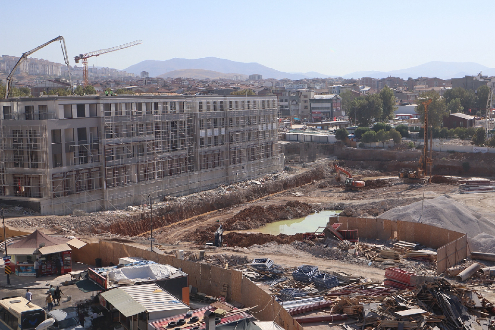 Malatya Çarşısındaki İşyerlerinin Teslim Edileceği Tarih Belli Oldu! İşte Detaylar…