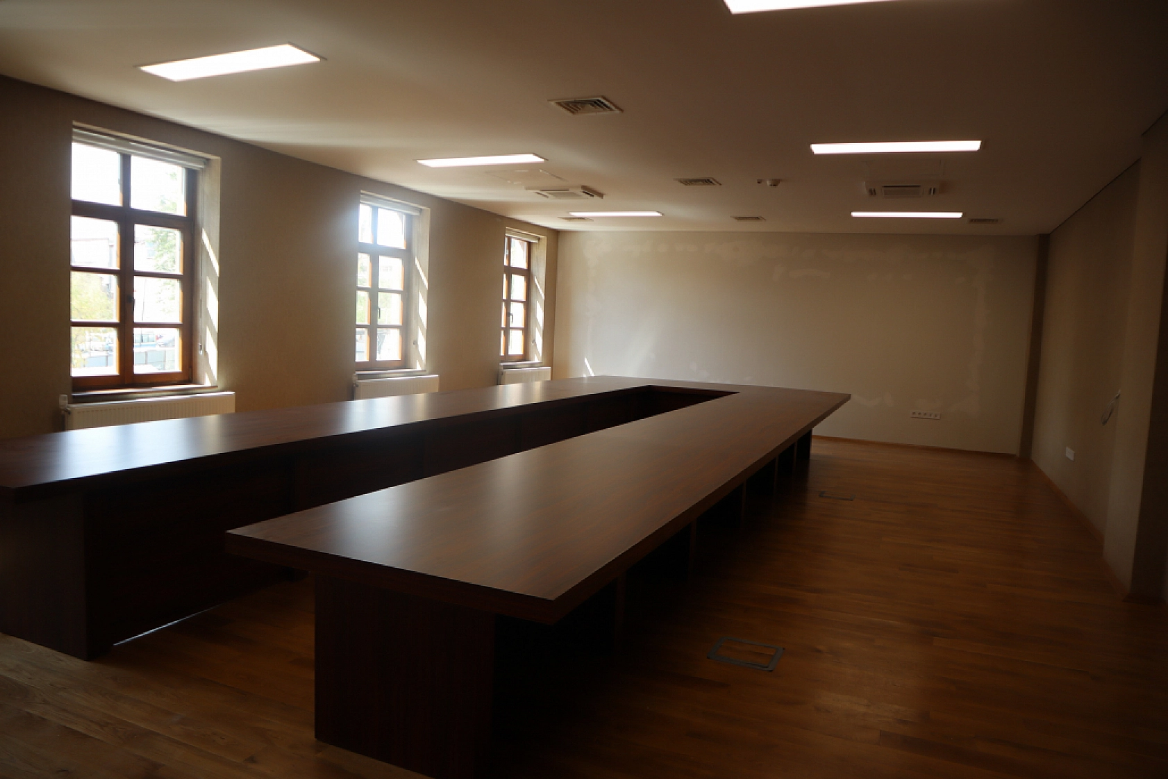 Malatya'da aslına uygun inşa edildi. İşte valilik binasının görselleri...