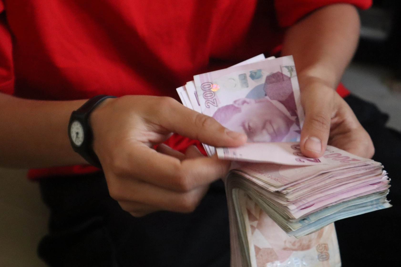 Asgari ücrette kritik gün: İkinci toplantıda sonuç çıkacak mı?