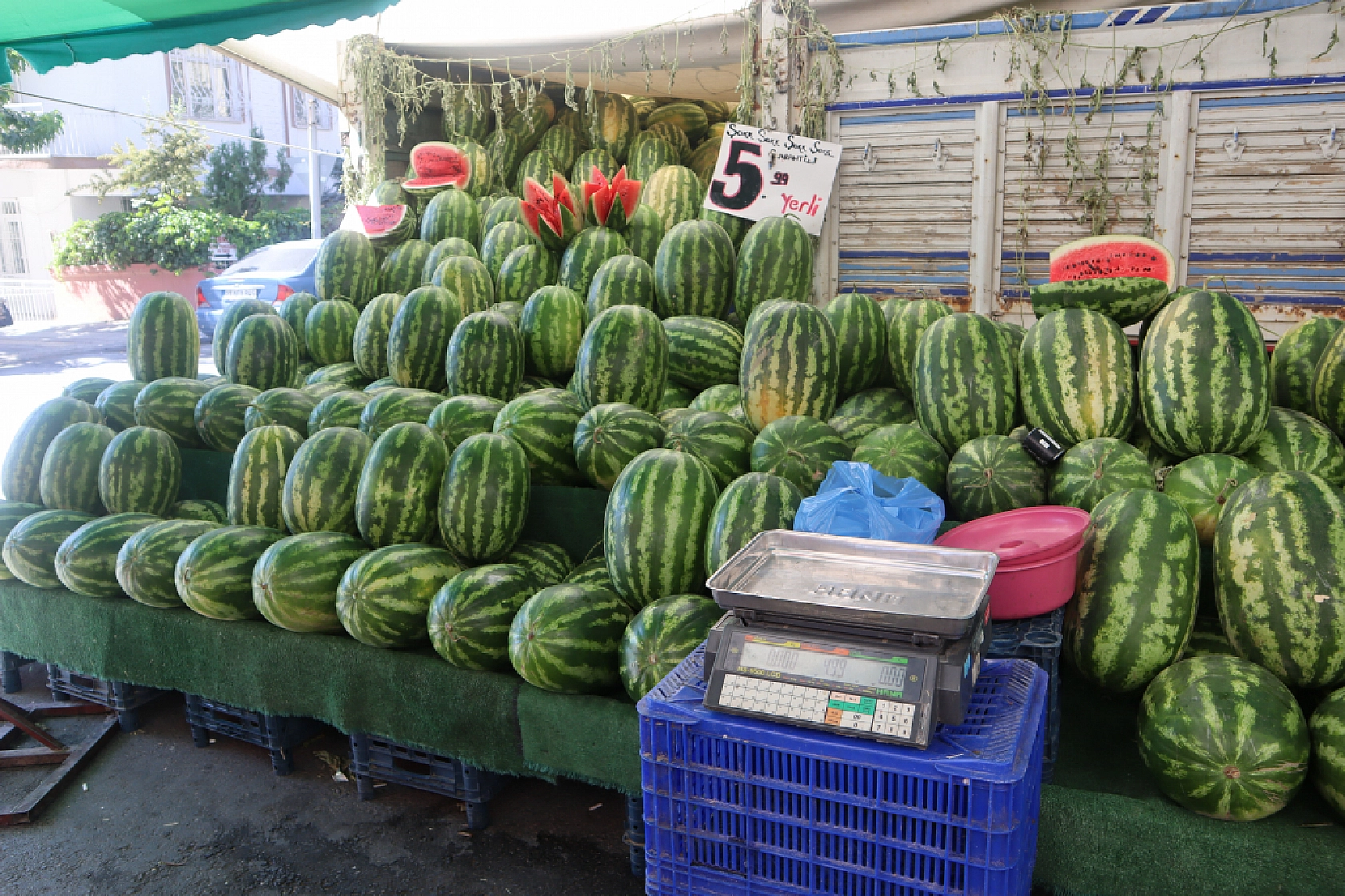 Malatya'da Sebze ve Meyve Fiyatları Düştü Mü? Ne Kadar oldu? İşte Güncel Cumartesi Pazarı Fiyatları...