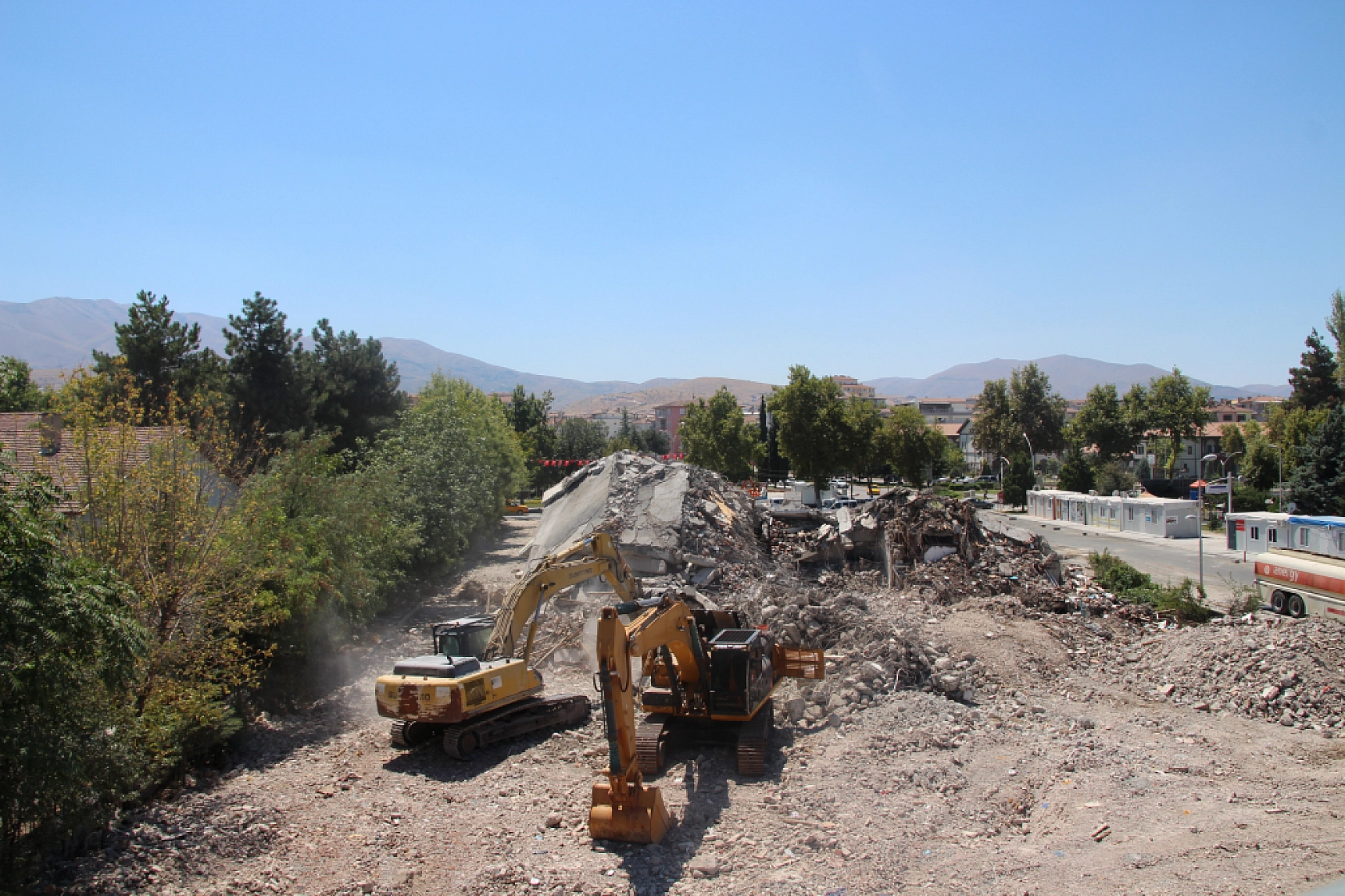 Malatya'da Valiler Gelip Geçti, Sorunlar Değişmedi!