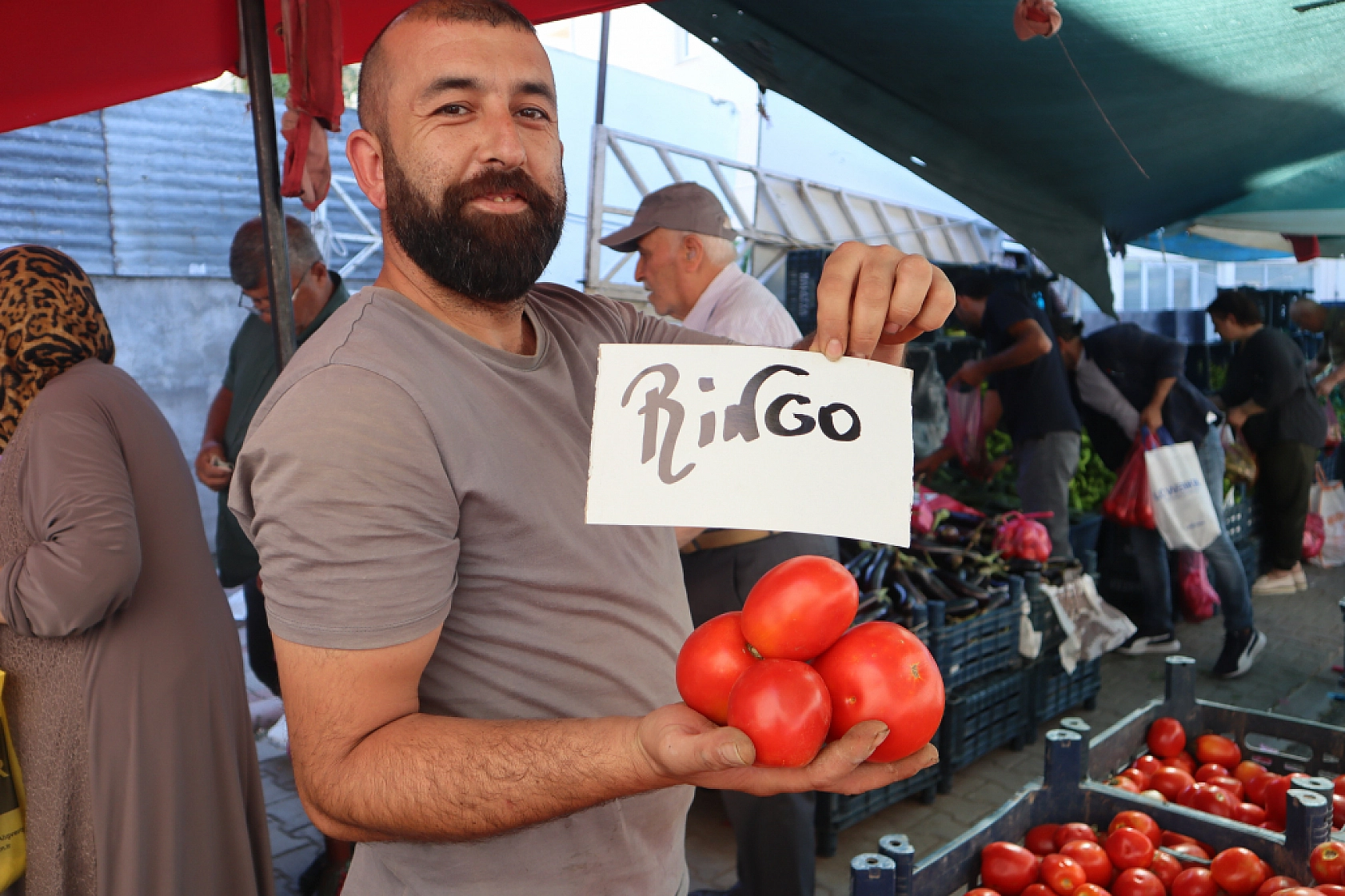 Malatya'da Kurban Bayramı Sonrası Semt Pazarlarında Hareketlilik: Fiyatlar Düşüşte!