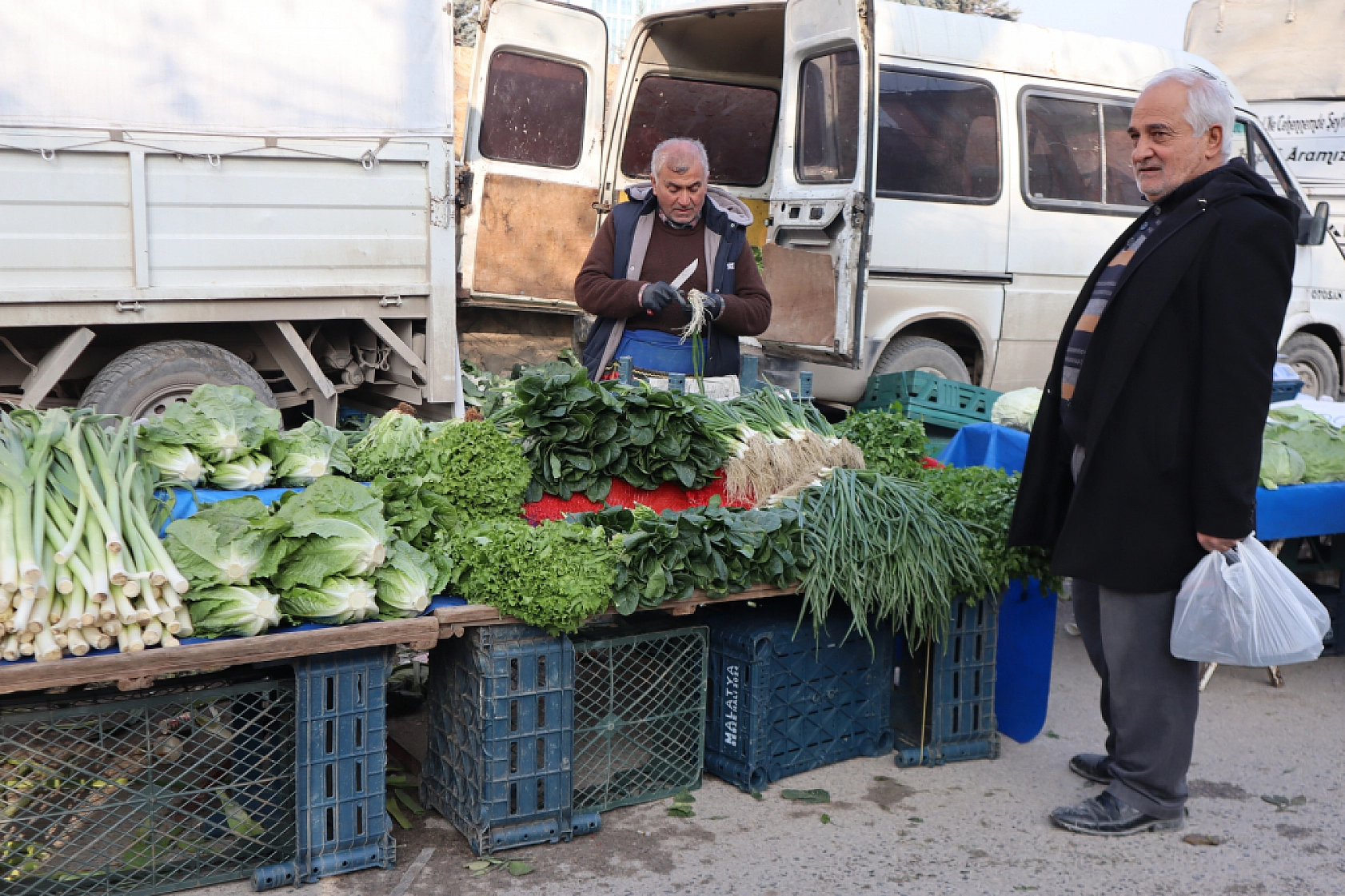 Market Fiyatları Yükseldi! Vatandaş Semt Pazarlarına Akın Etti! İşte güncel Meyve Sebze Fiyatları...
