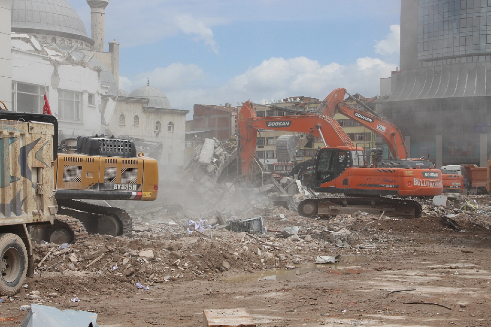 Başkan Malatya'ya Gelen Destekleri Eleştirdi Malatya'nın Bir Senesi Heba Oldu, 'Şaka Gibi'!