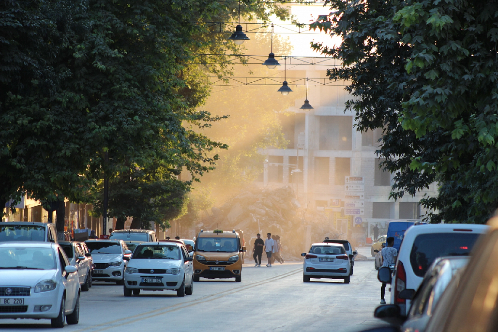 Kışla'daki Yıkıma Yargı Freni!