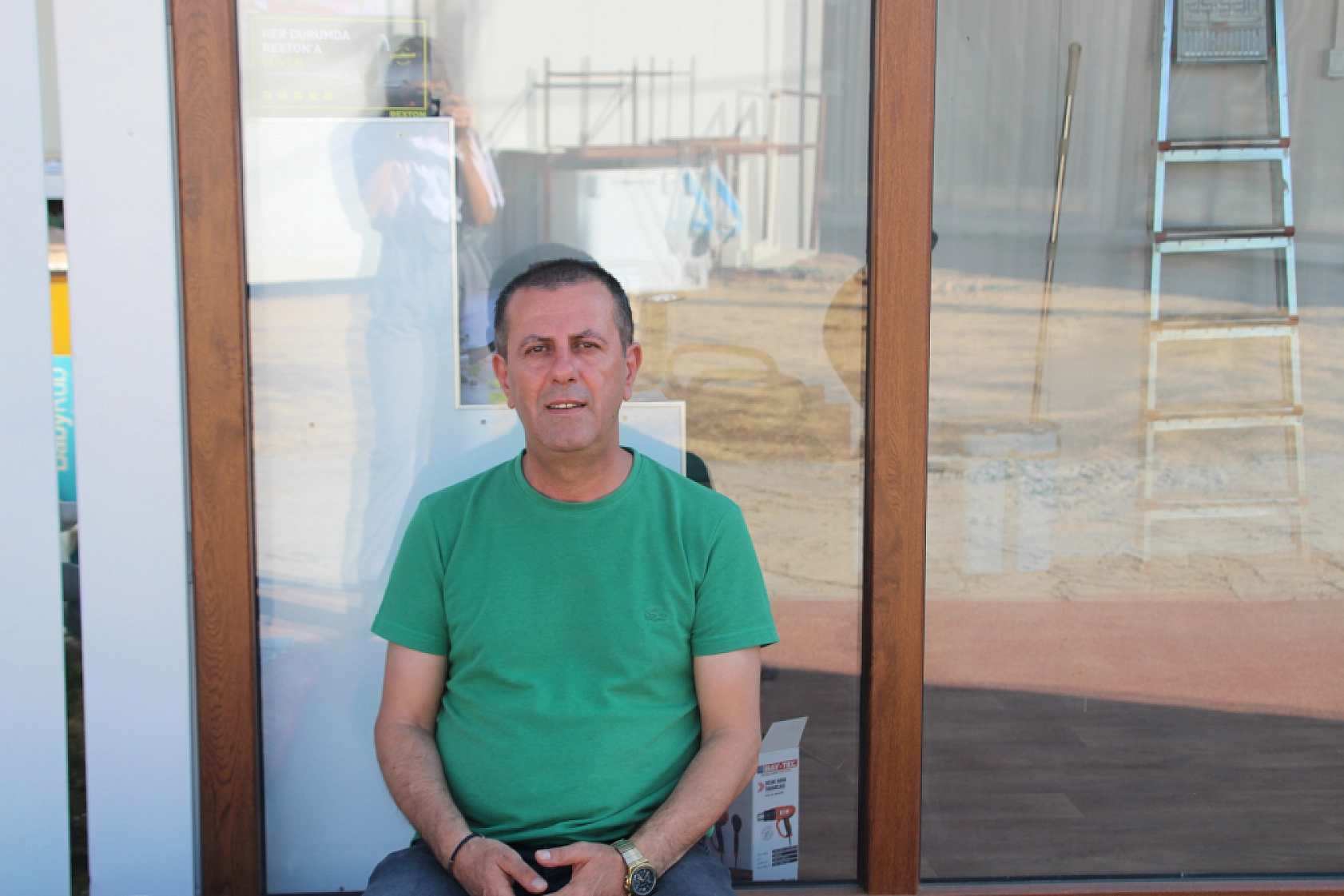 Kışla Caddesi Esnafının Umutsuz Bekleyişi: 'Millet Bahçesi'nde Çaresiz Bırakıldık'!