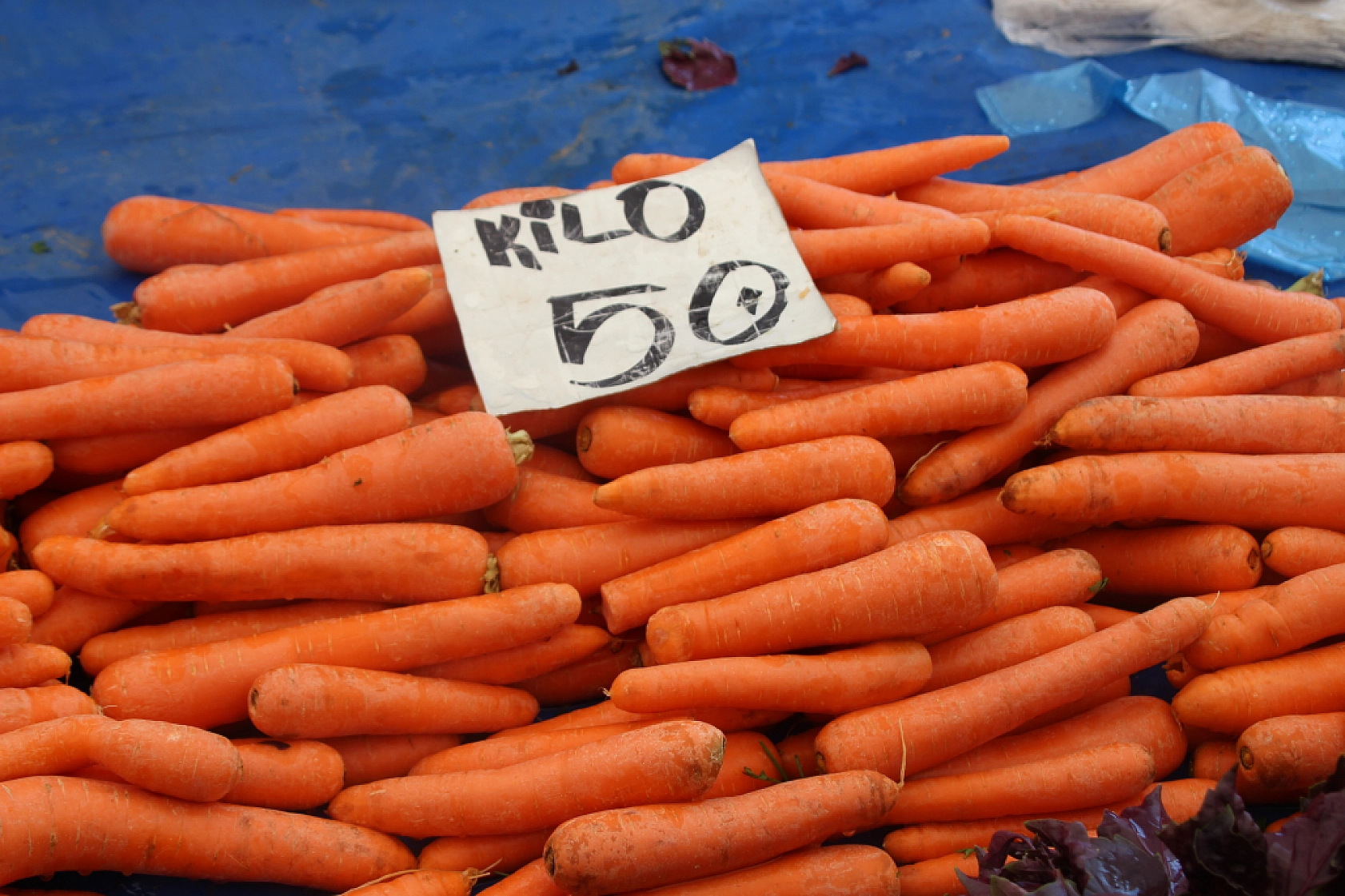 Malatya Pazarı Dolu: Sebze Fiyatları Düşerken Meyvede Vatandaşa Soğuk Duş