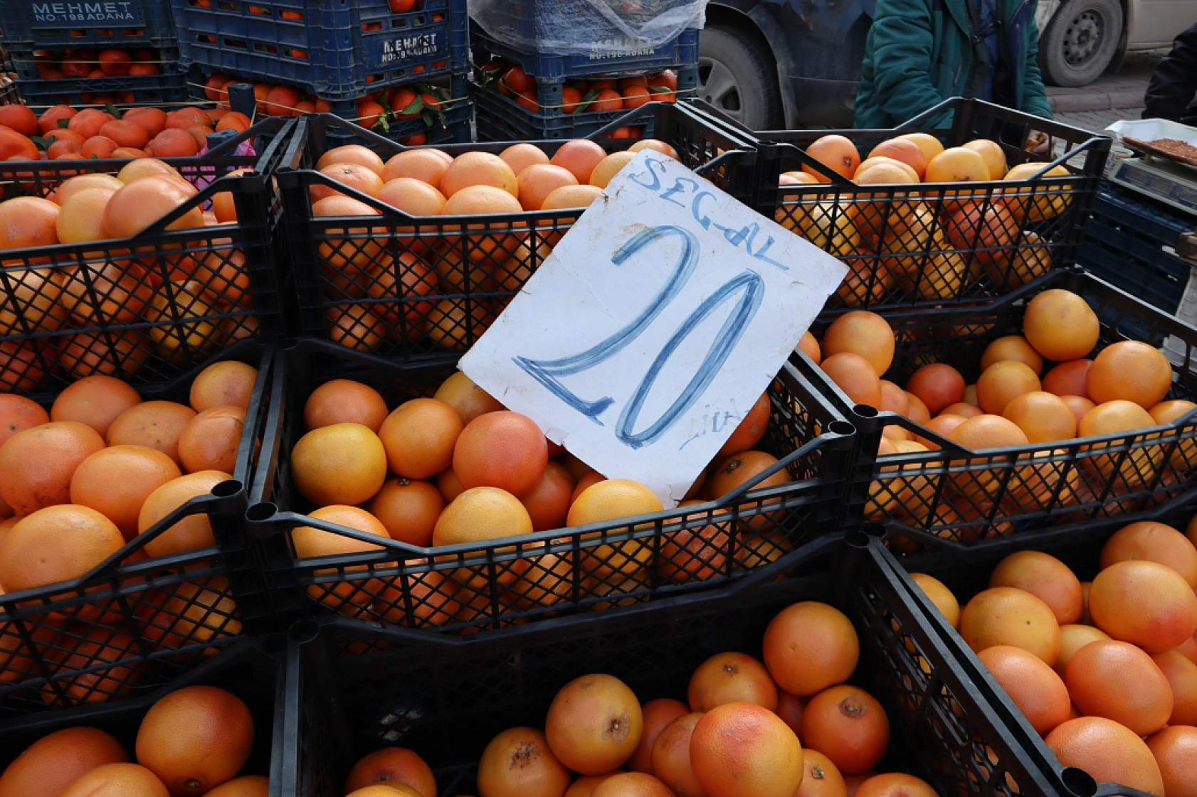 Cebini Düşünen Malatyalılar, Semt Pazarını Tercih Ediyor! İşte Güncel Perşembe Pazarı Fiyatları..