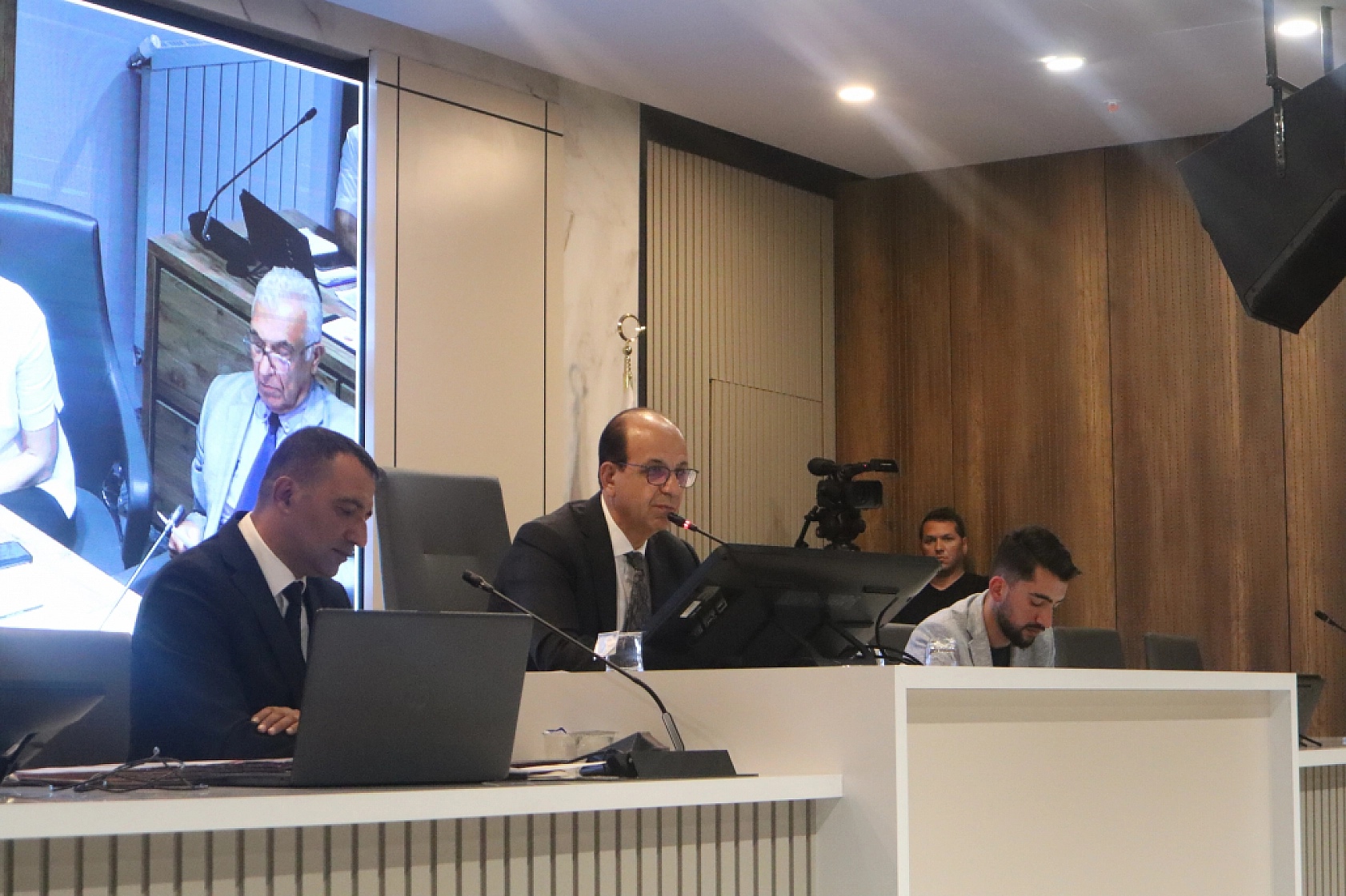 Orta hasarlı bina sahipleri müjde! İzin belgesi verilecek!