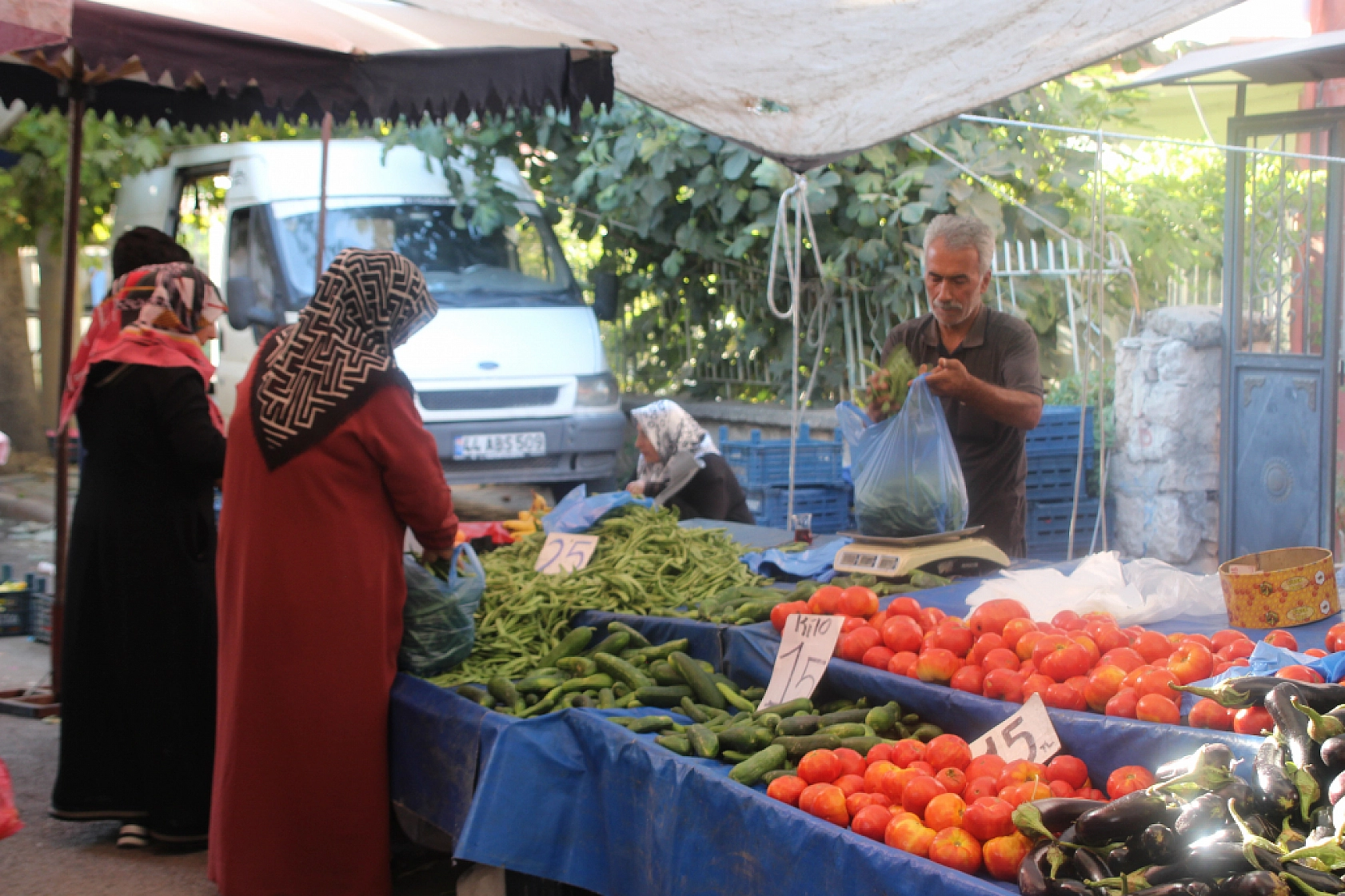 Malatya'da Sebze ve Meyve Fiyatları Düştü! İşte Güncel Cuma Pazarı Fiyatları...