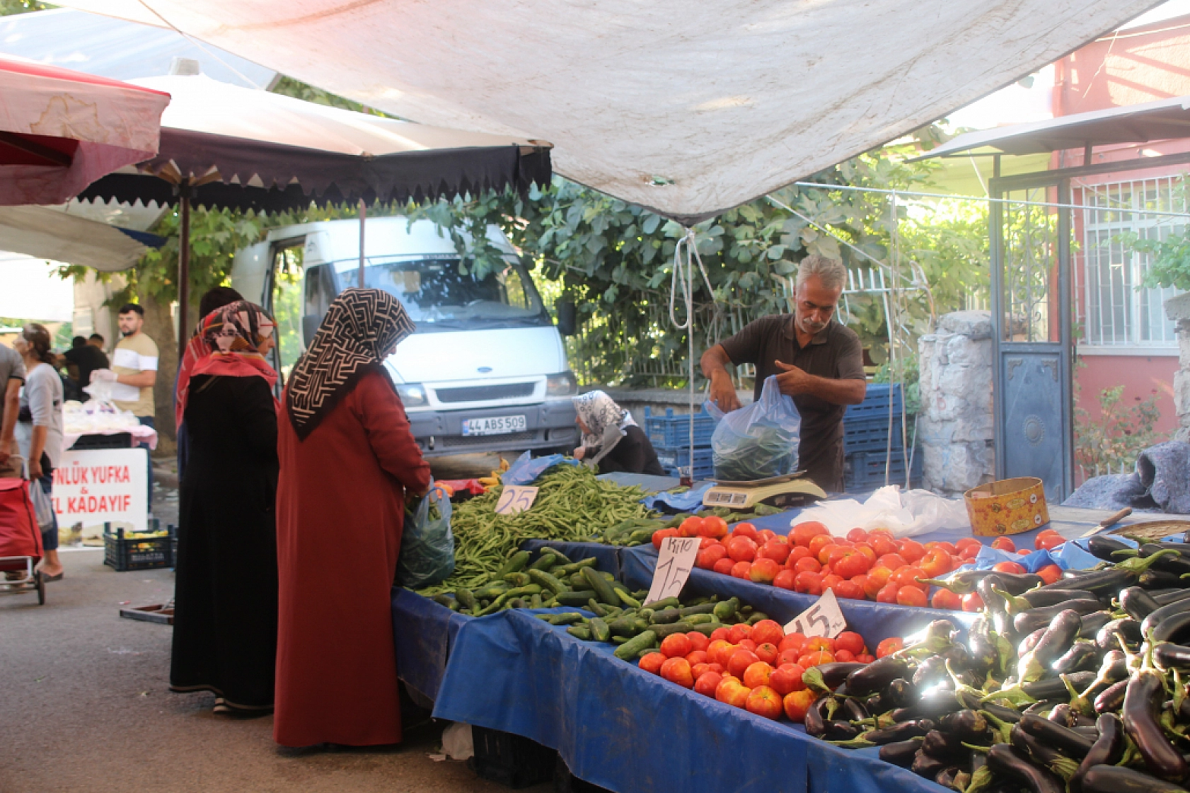 Malatya'da Sebze ve Meyve Fiyatları Düştü! İşte Güncel Cuma Pazarı Fiyatları...