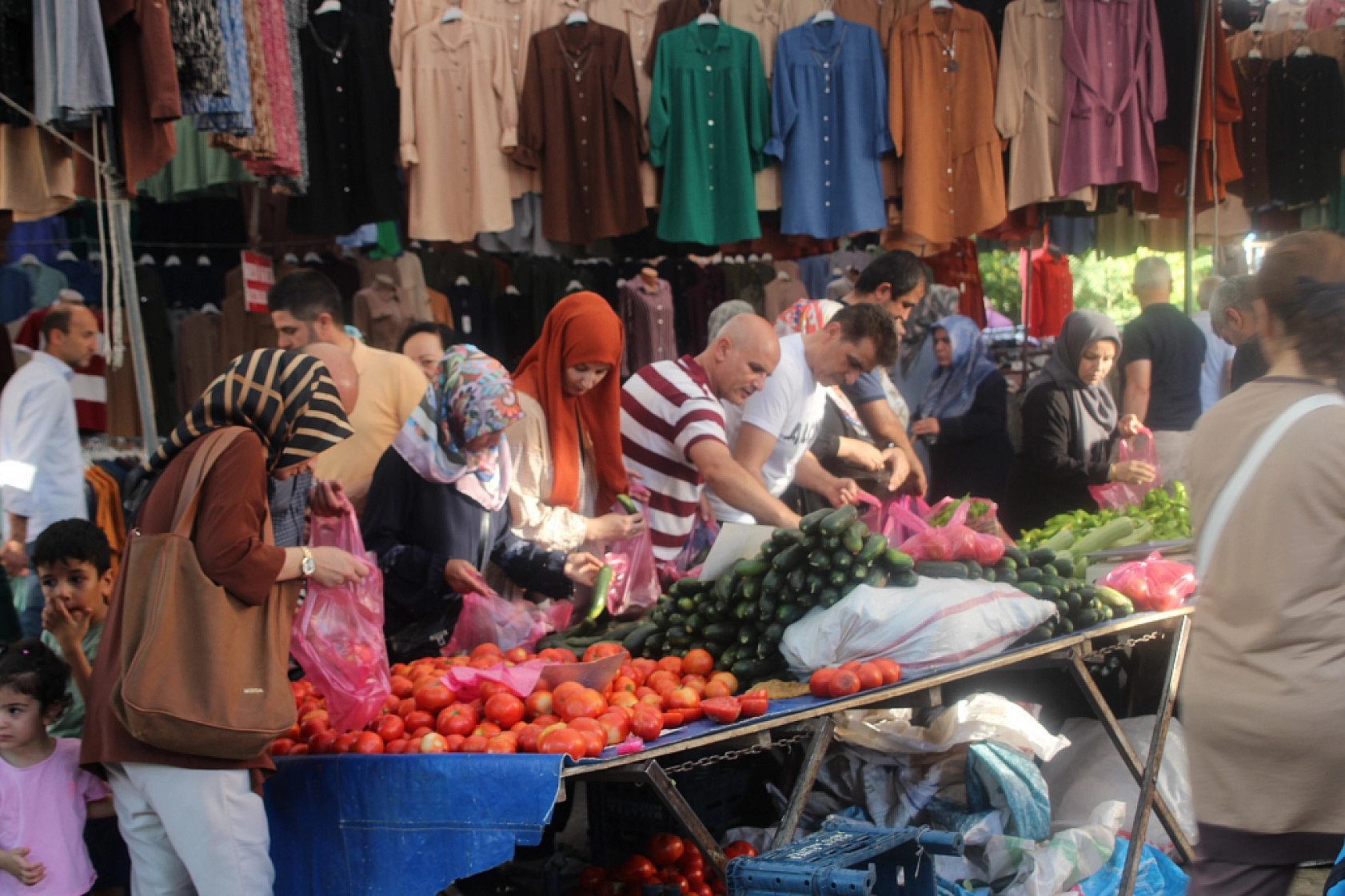 Malatya'da Sebze ve Meyve Fiyatları Düştü! İşte Güncel Cuma Pazarı Fiyatları...
