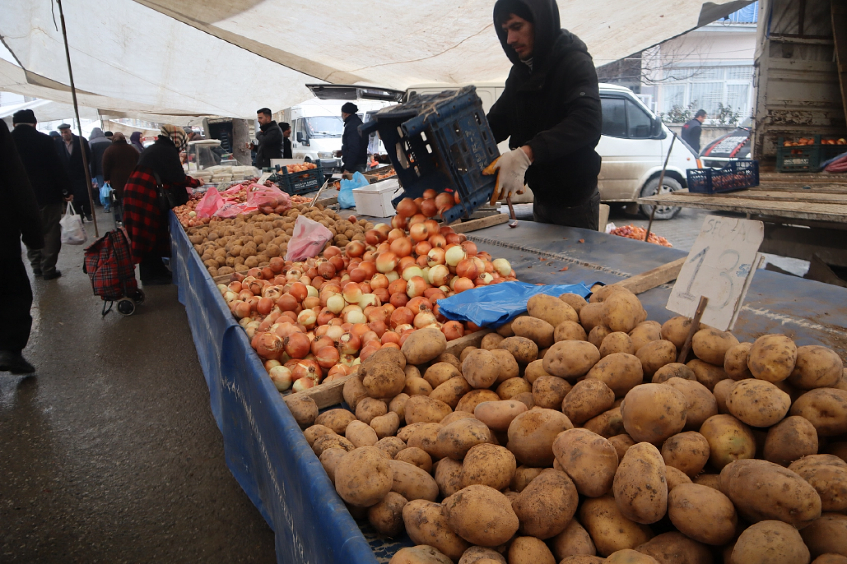 Manav, Market ve Hal Fiyatlarını Sizler İçin Karşılaştırdık! Malatya'da En Ucuz Meyve Sebze Fiyatı Nerde? İşte Cevabı…