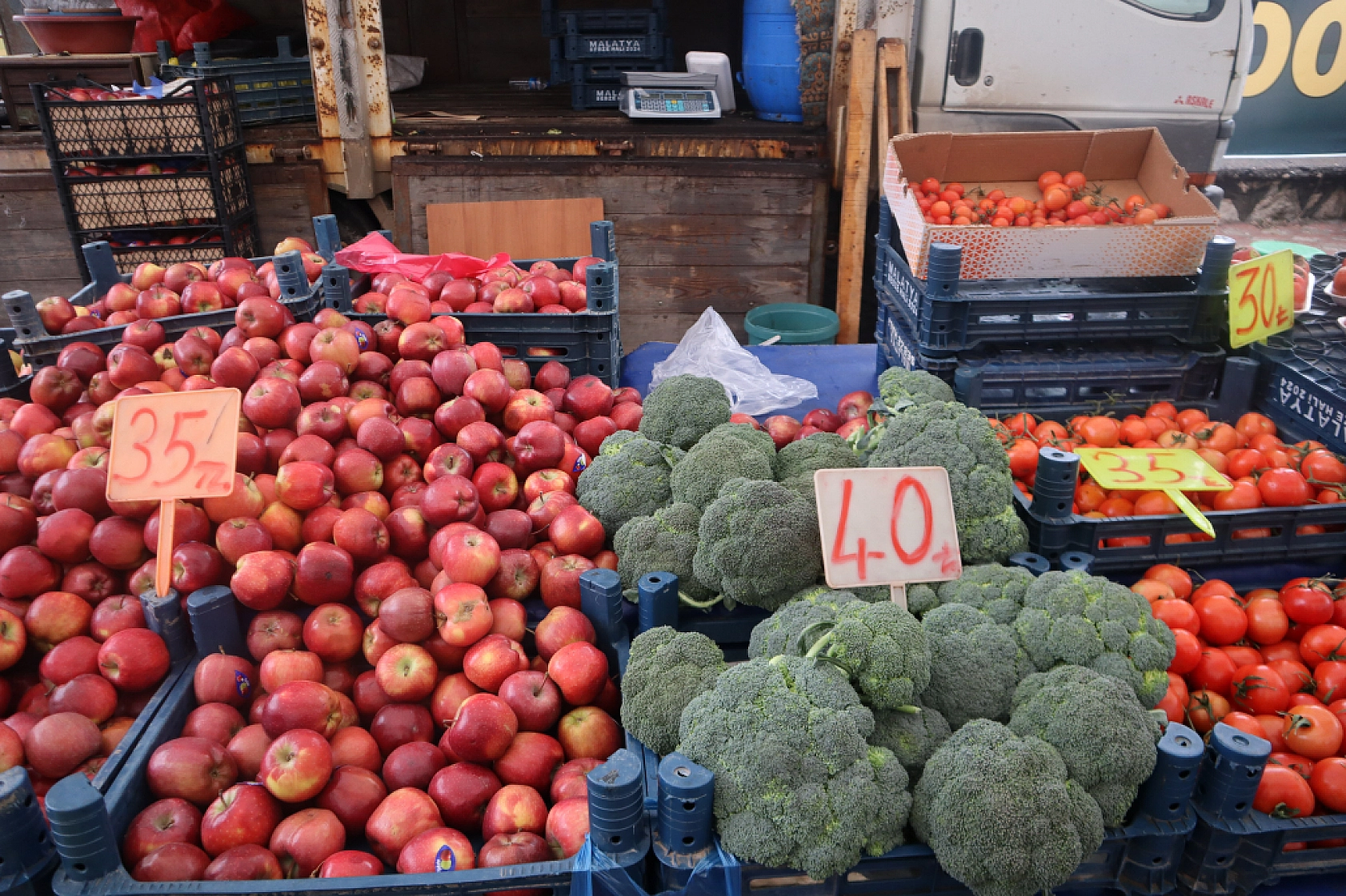 Manav, Market ve Hal Fiyatlarını Sizler İçin Karşılaştırdık! Malatya'da En Ucuz Meyve Sebze Fiyatı Nerde? İşte Cevabı…