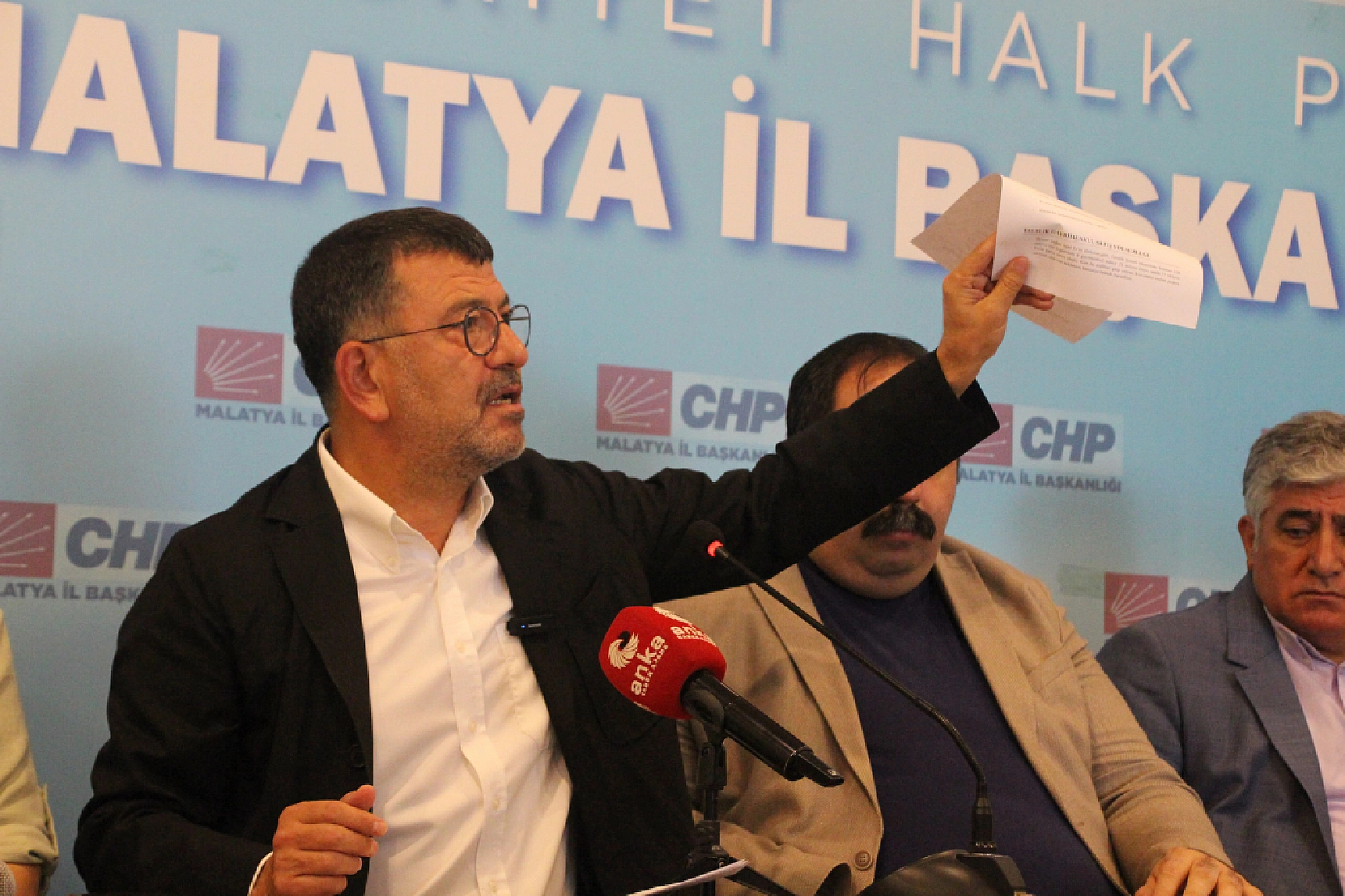 Malatya'da Belediyelerin Borç Bilmecesi: 14 Milyar Nerede?