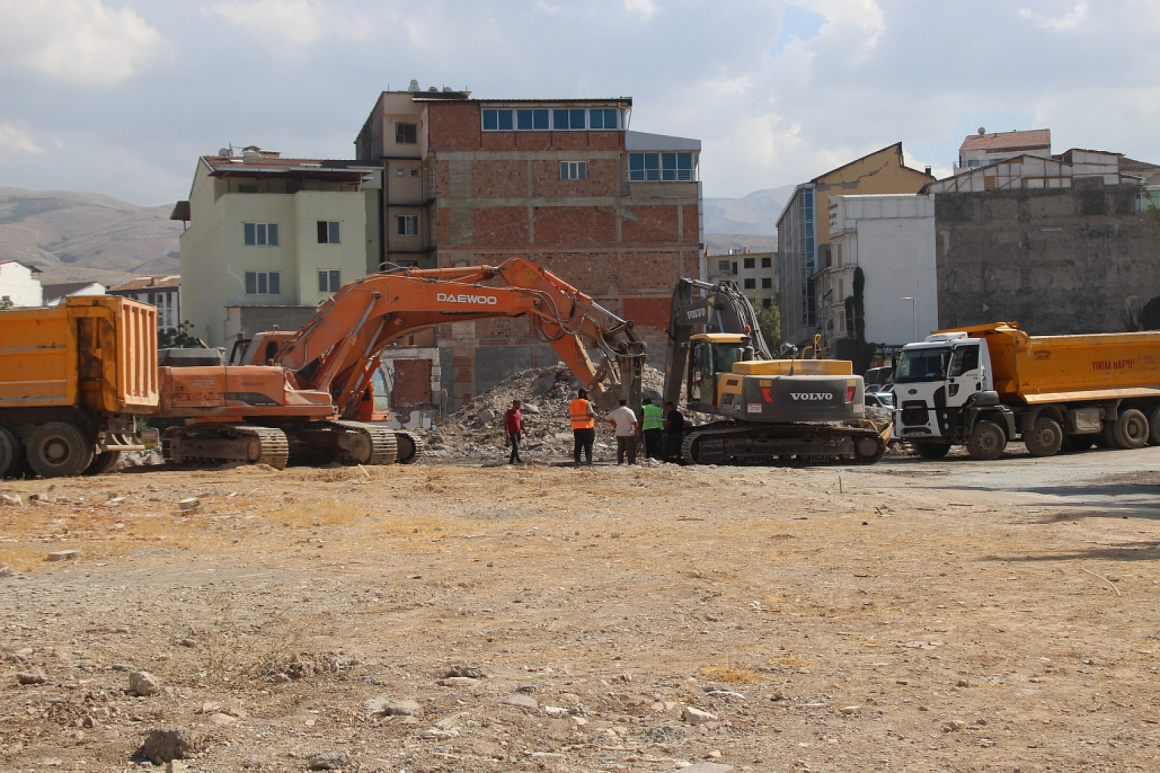 Malatya'da Rezerv Alanda Bulunan ve Projeyi Engelleyen Binalar İçin Yeni Karar..!