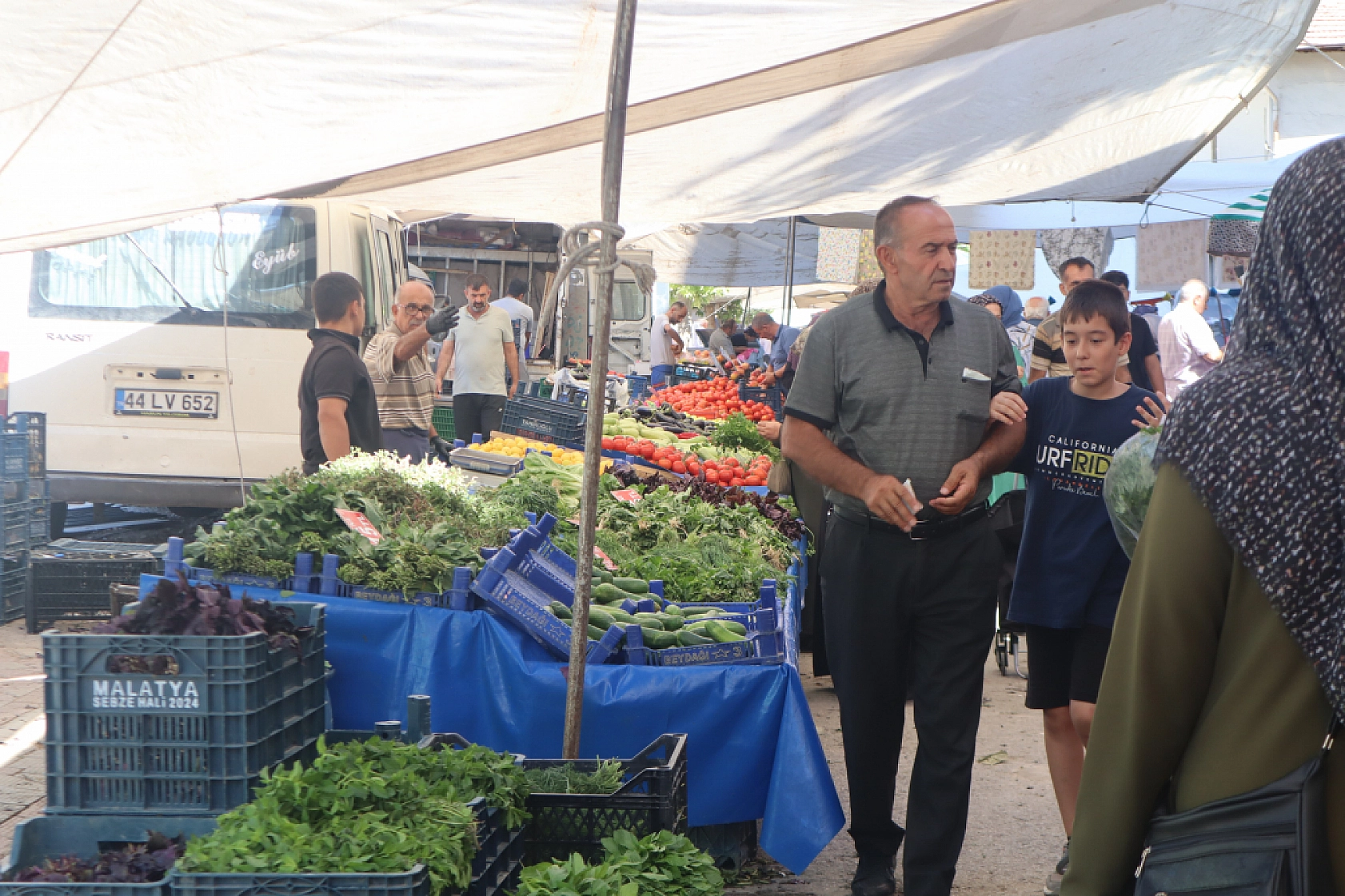 Malatya'da kurutmalık ve salçalık domates ile biber tezgahlarda yerini aldı! Peki fiyatları ne kadar?