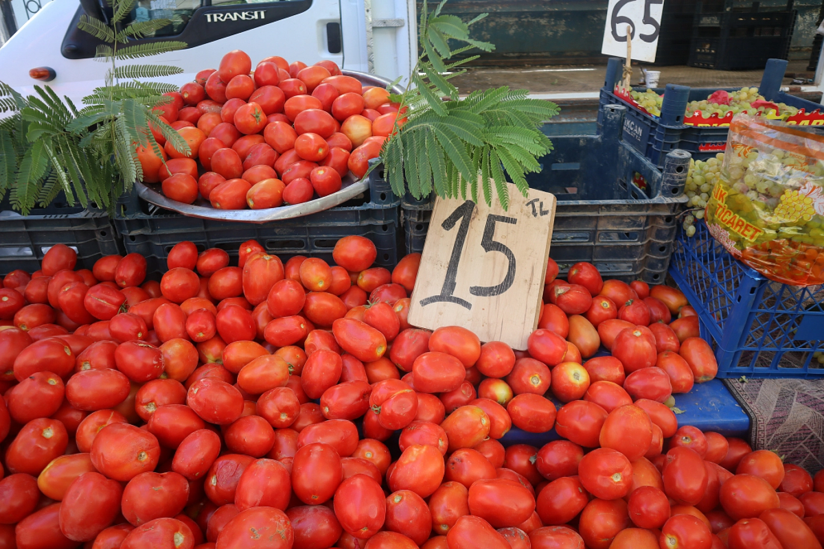 Malatya'da kurutmalık ve salçalık domates ile biber tezgahlarda yerini aldı! Peki fiyatları ne kadar?