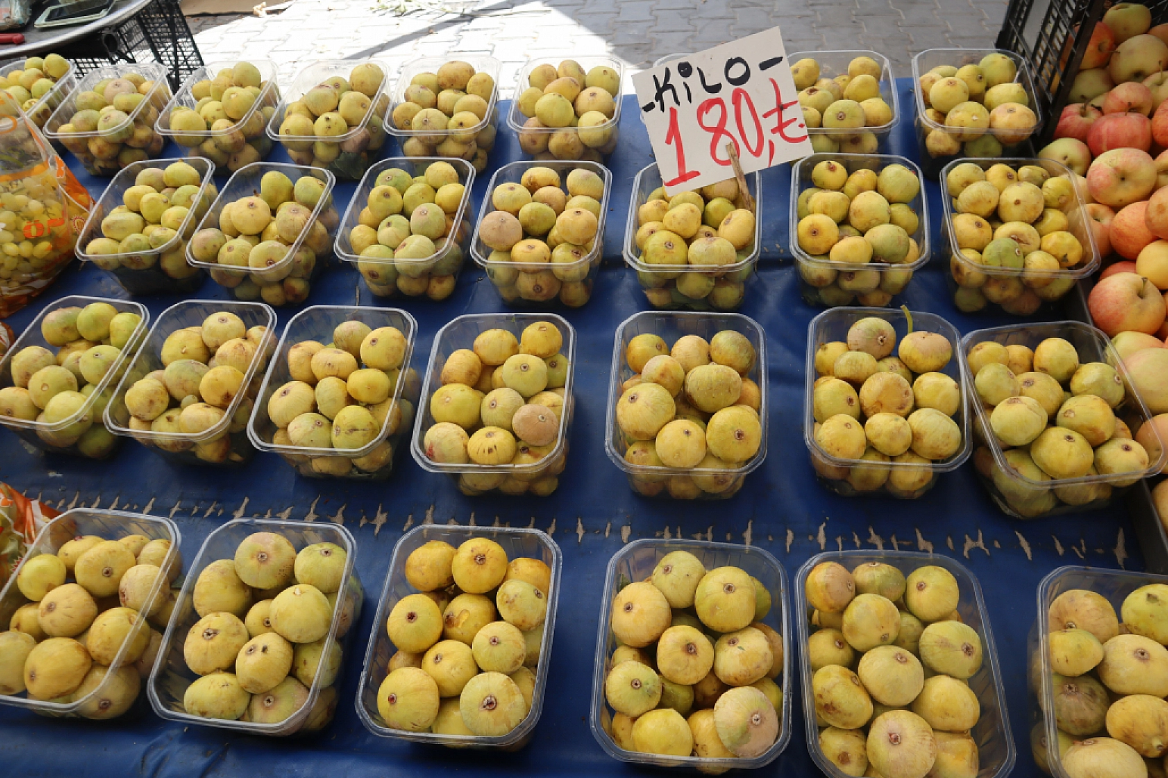 Malatya'da kurutmalık ve salçalık domates ile biber tezgahlarda yerini aldı! Peki fiyatları ne kadar?