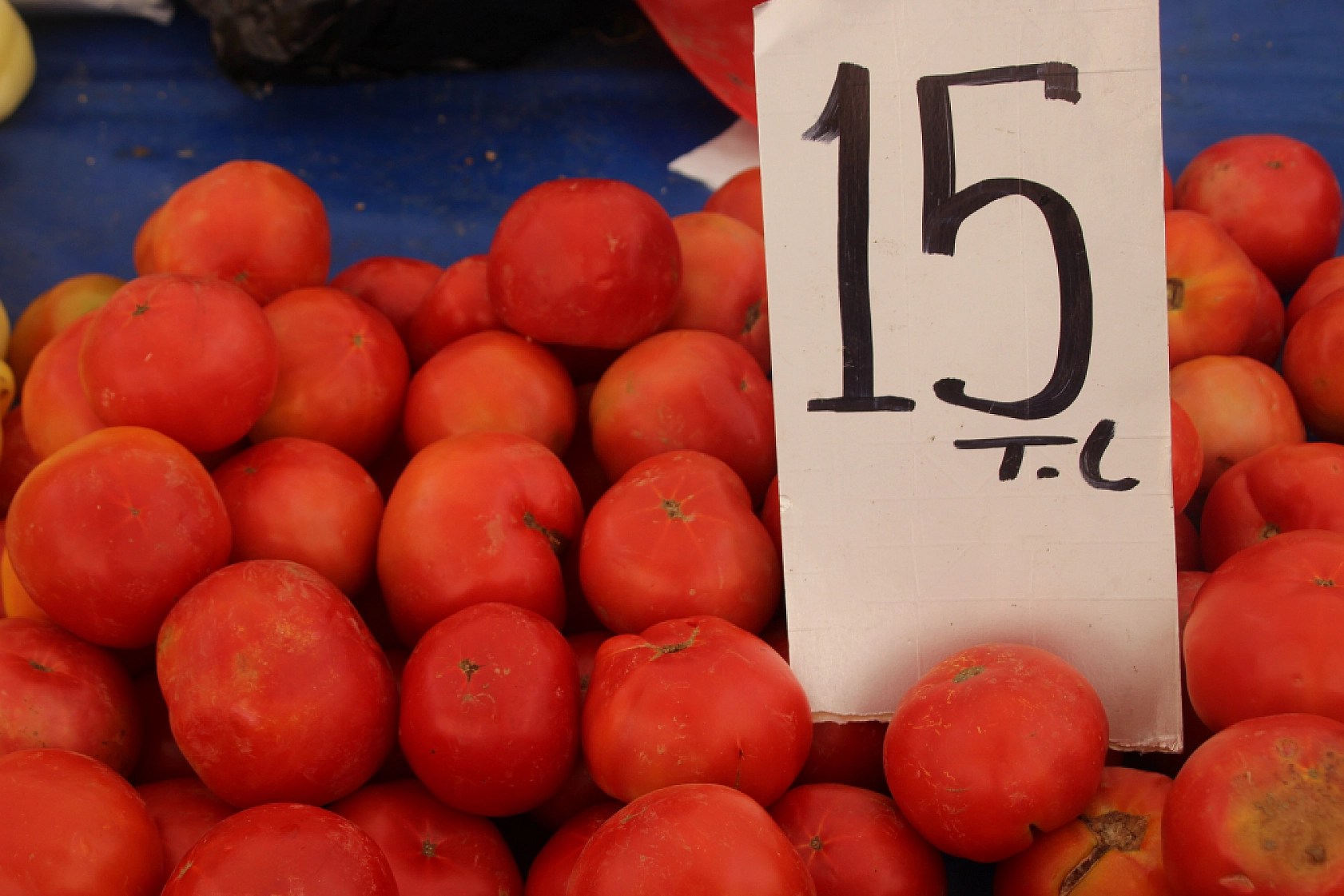 Marketlere Rağmen Malatyalılar Pazarı Tercih Ediyor! İşte Pazar Pazarın Güncel Fiyatları…