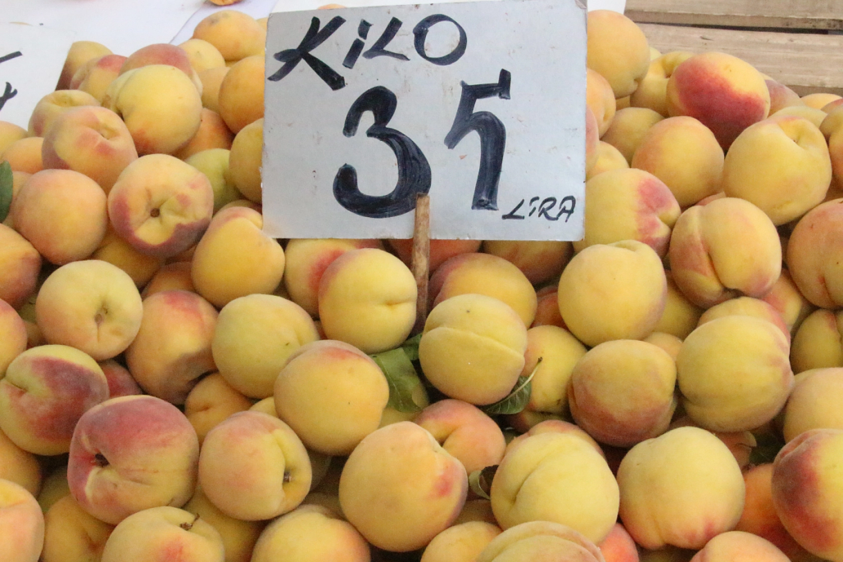 Marketlere Rağmen Malatyalılar Pazarı Tercih Ediyor! İşte Pazar Pazarın Güncel Fiyatları…