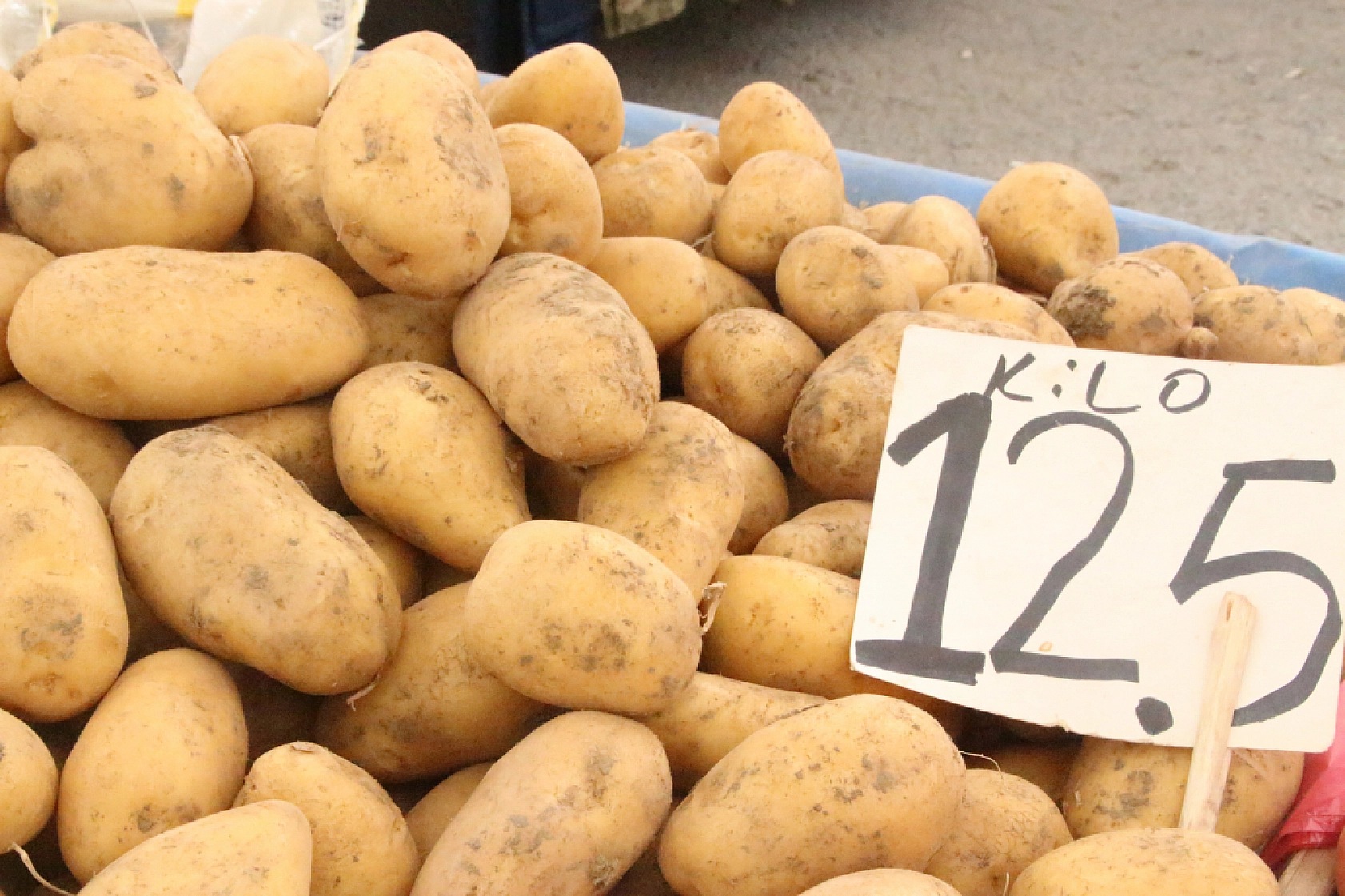 Marketlere Rağmen Malatyalılar Pazarı Tercih Ediyor! İşte Pazar Pazarın Güncel Fiyatları…