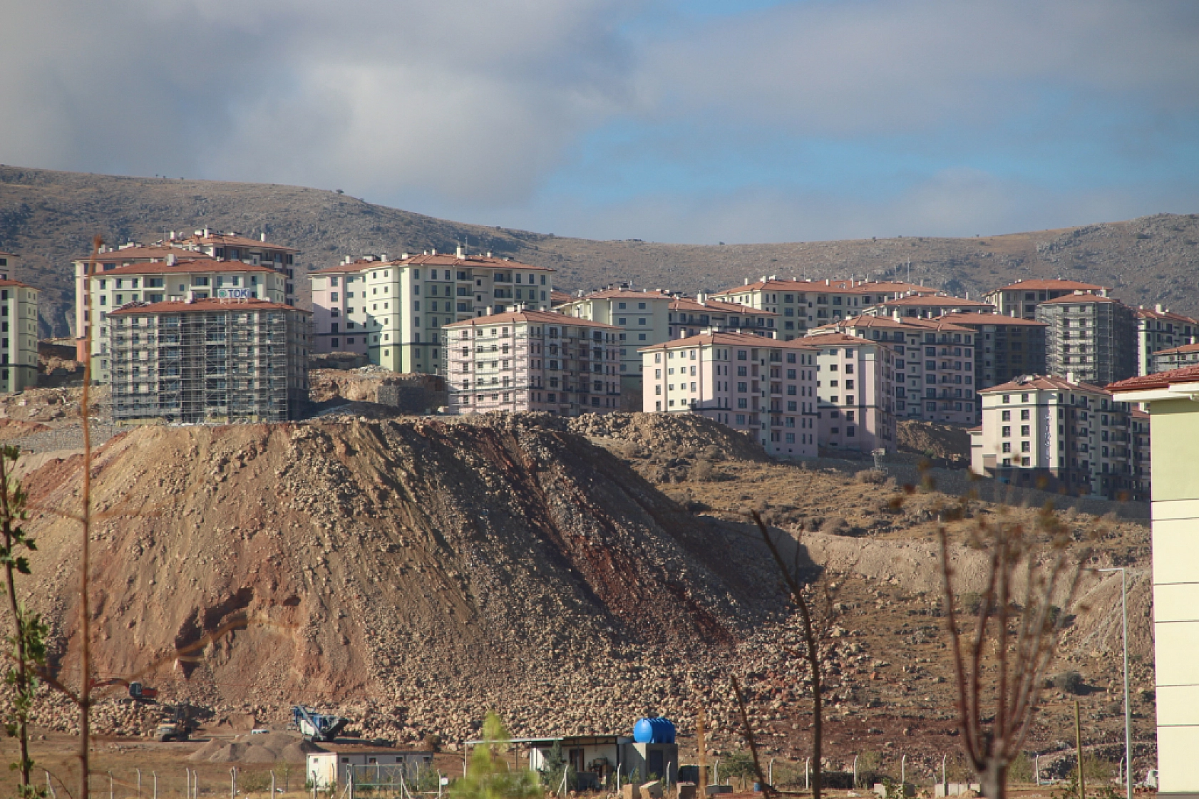 Elazığ'da Deprem Konutları Kura Sonuçları Açıklandı Mı, Nasıl Öğrenilir? 