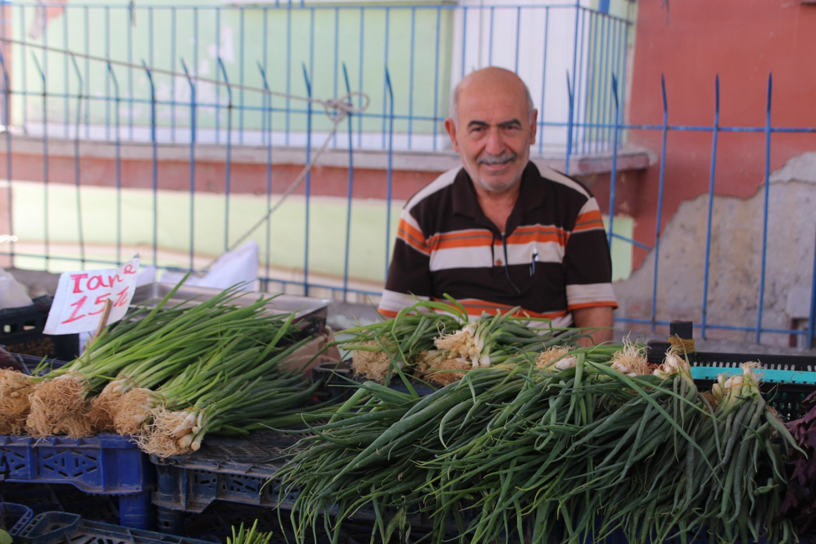 Malatyalılar Marketi Değil Semt Pazarını Seçti! İşte Perşembe Pazarın Güncel Fiyatları…
