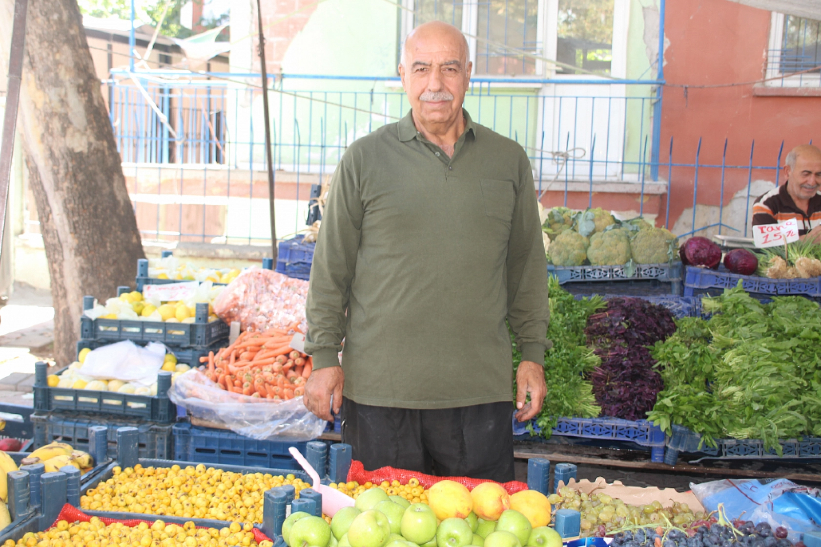 Malatyalılar Marketi Değil Semt Pazarını Seçti! İşte Perşembe Pazarın Güncel Fiyatları…