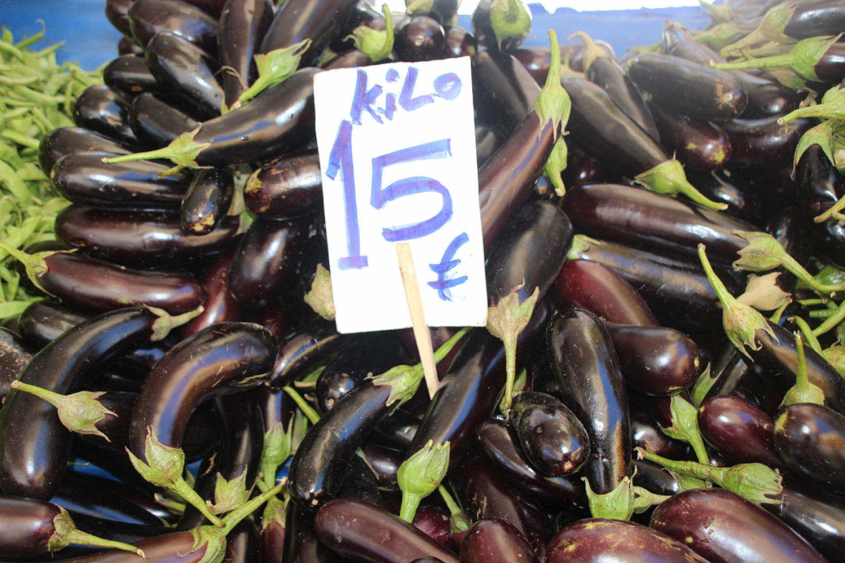 Malatyalılar Marketi Değil Semt Pazarını Seçti! İşte Perşembe Pazarın Güncel Fiyatları…