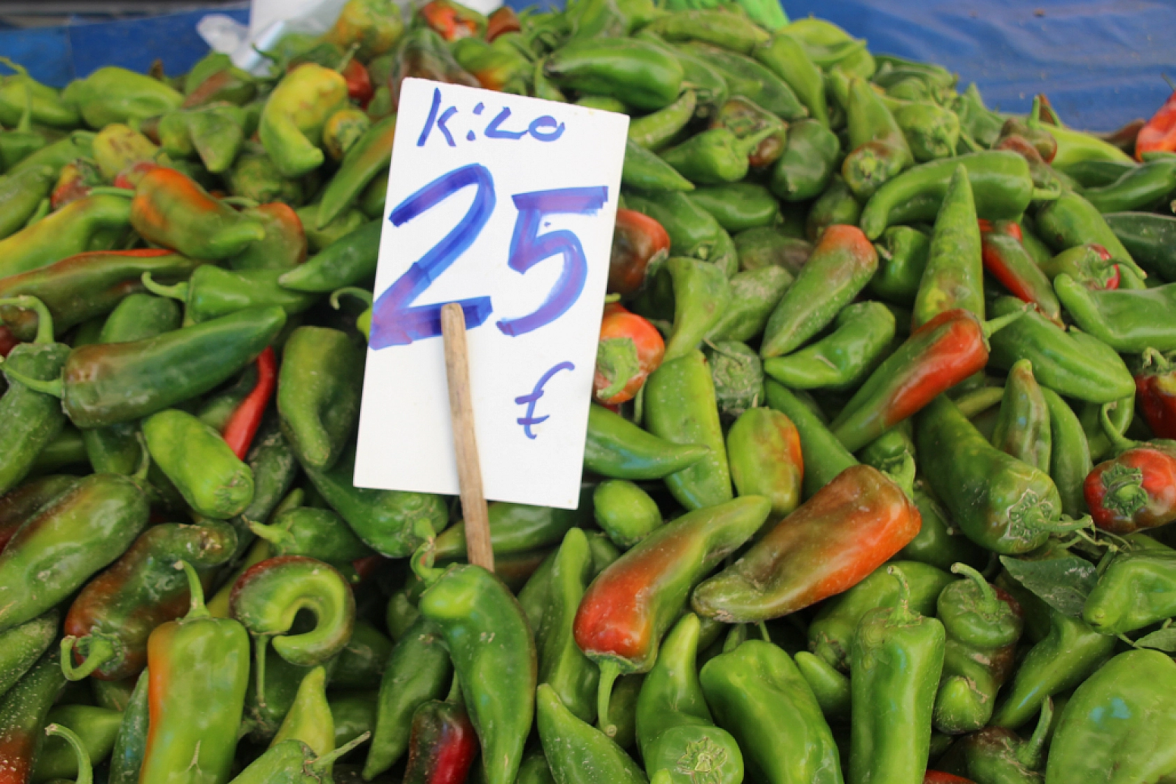 Malatyalılar Marketi Değil Semt Pazarını Seçti! İşte Perşembe Pazarın Güncel Fiyatları…