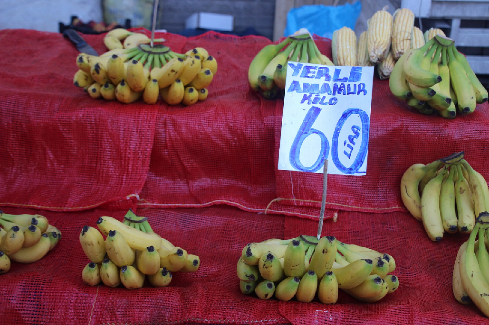 Malatyalılar Marketi Değil Semt Pazarını Seçti! İşte Perşembe Pazarın Güncel Fiyatları…