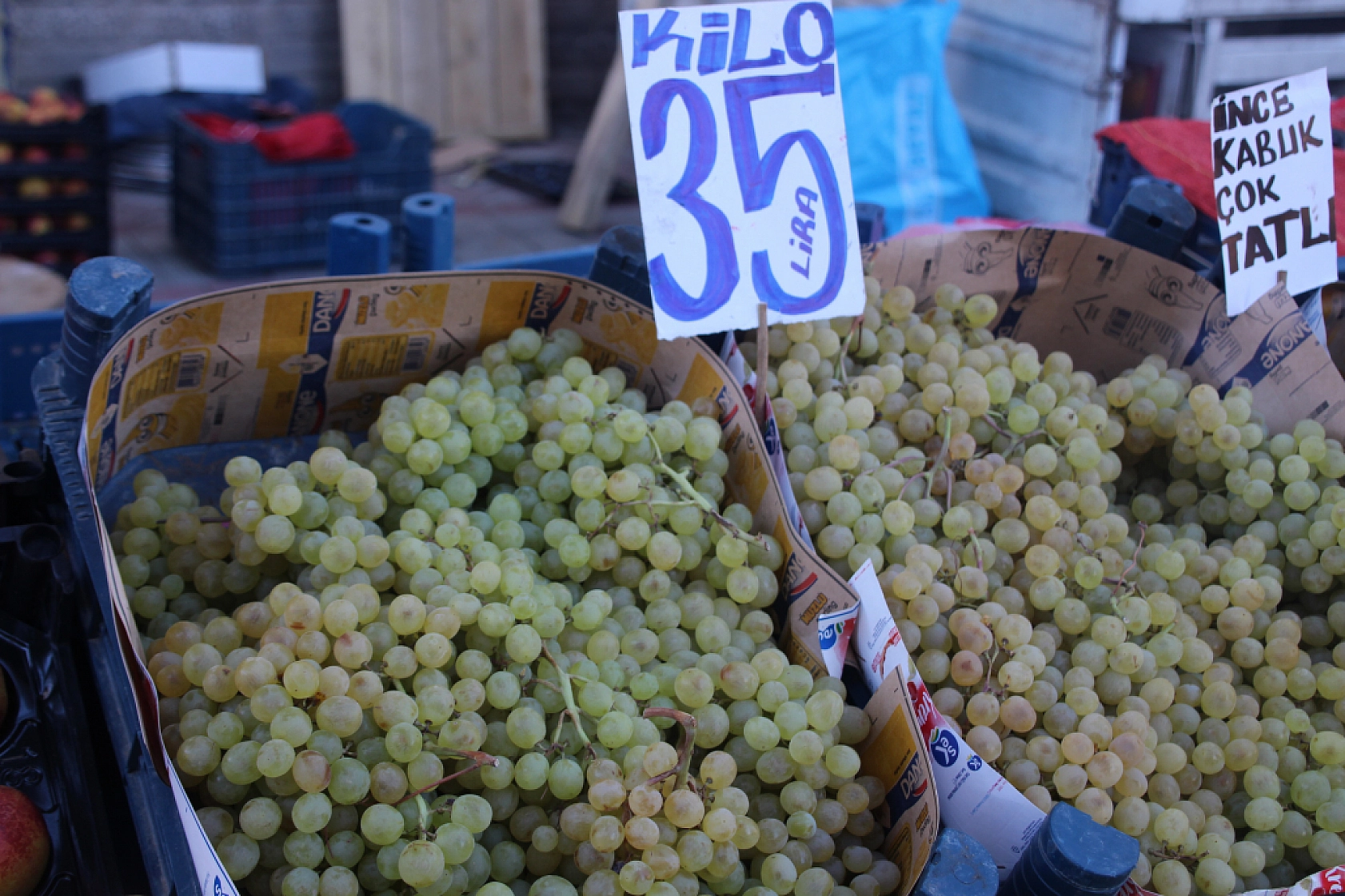 Malatyalılar Marketi Değil Semt Pazarını Seçti! İşte Perşembe Pazarın Güncel Fiyatları…
