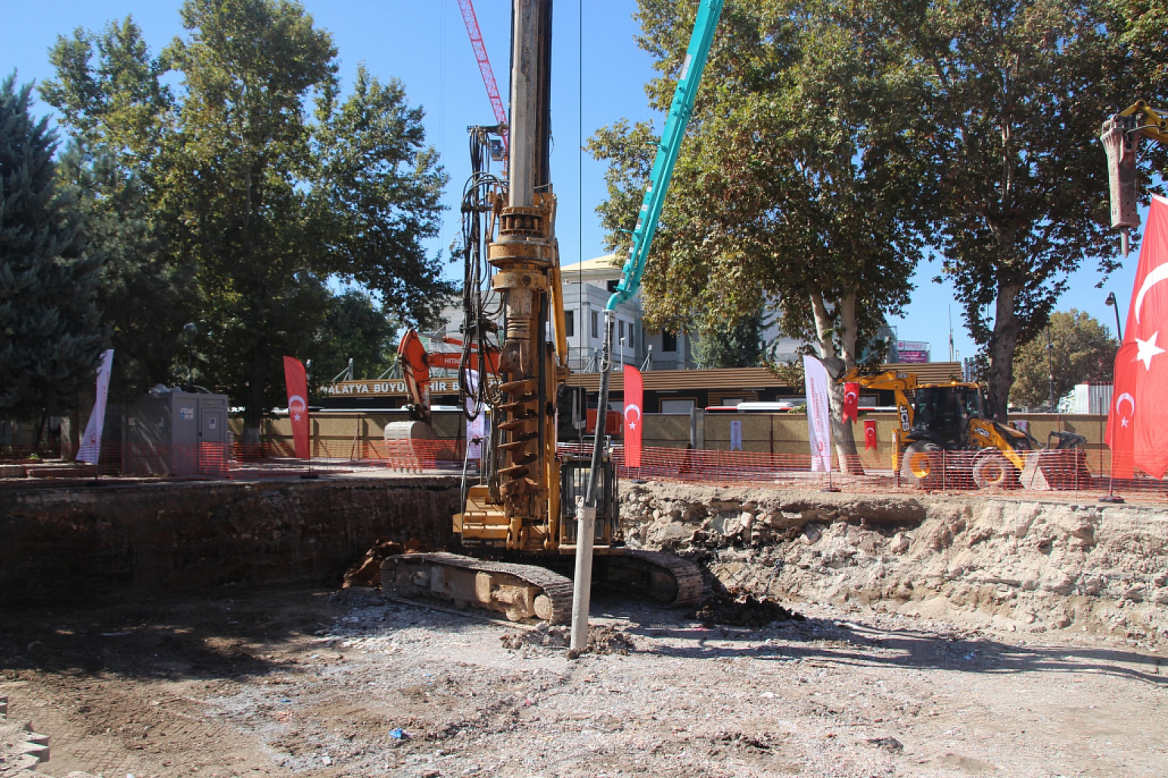 Bakan Kurum Temelini Attı! Söğütlü Cami'nin Proje Detayları Belli Oldu!