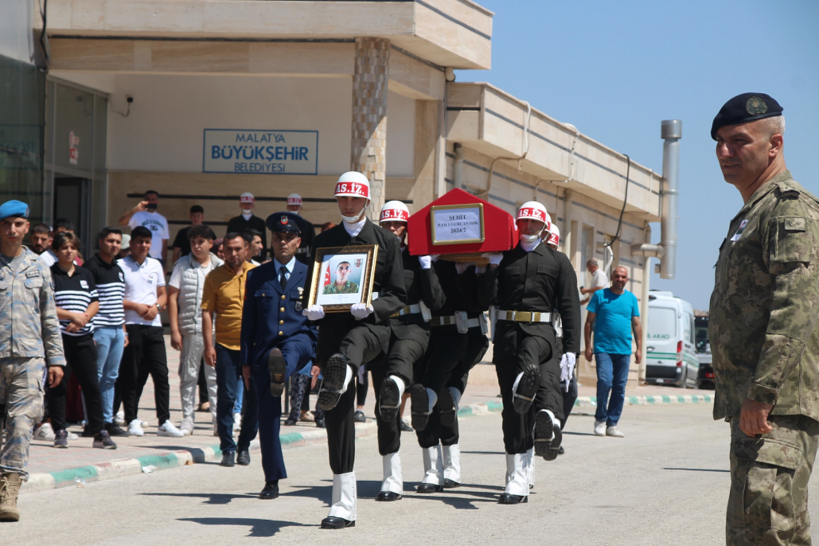 Kahraman Vatan Evladı Malatya'da Son Yolculuğuna Uğurlandı