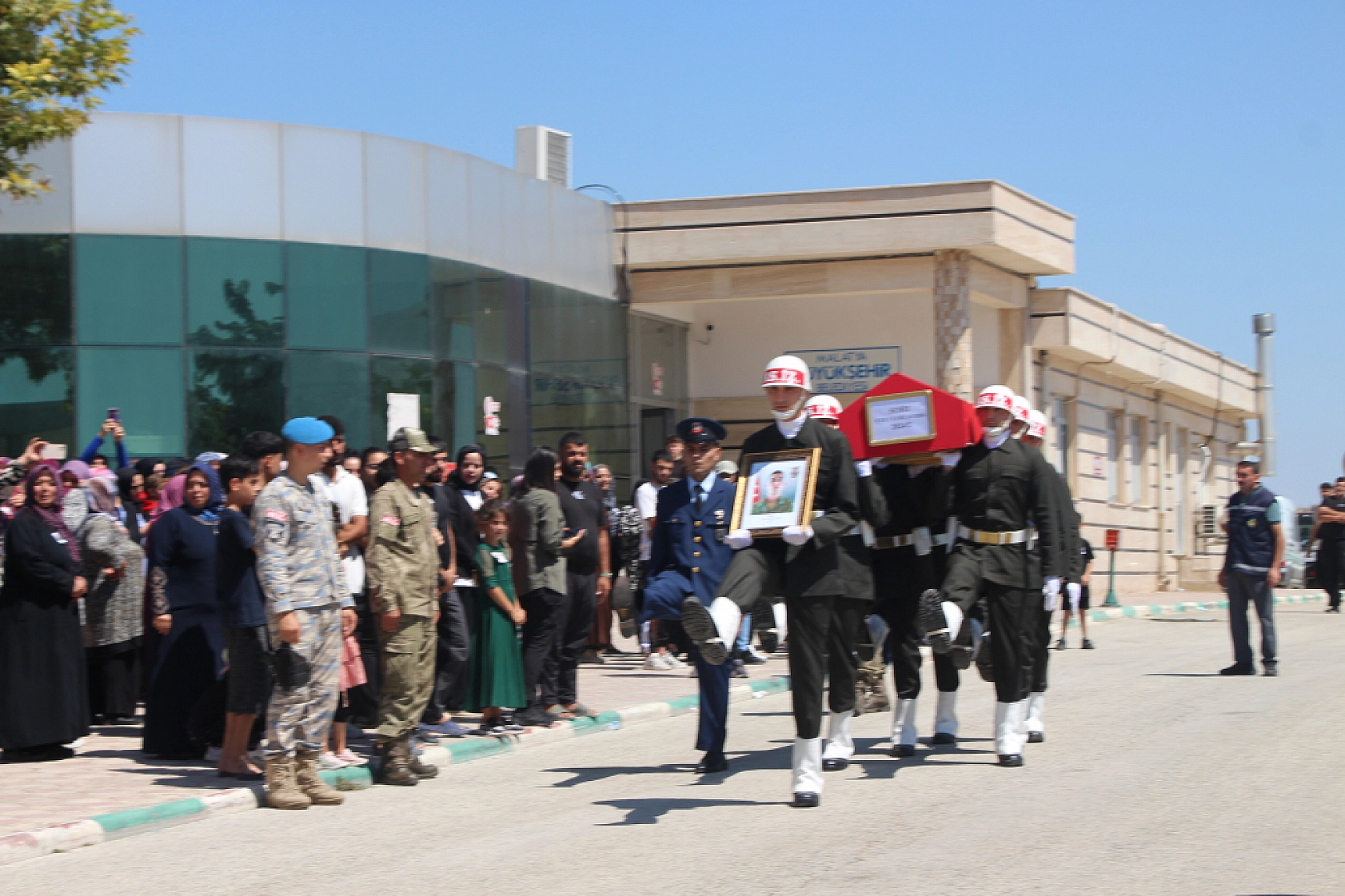 Kahraman Vatan Evladı Malatya'da Son Yolculuğuna Uğurlandı