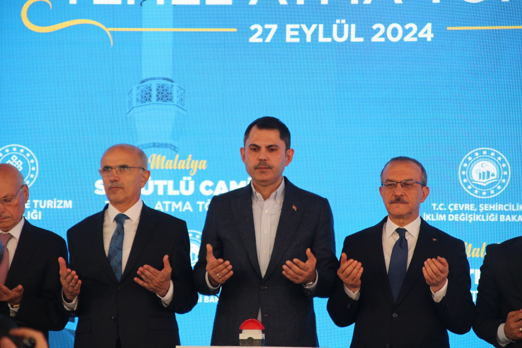 Bakan Kurum Temelini Attı! Söğütlü Cami'nin Proje Detayları Belli Oldu!