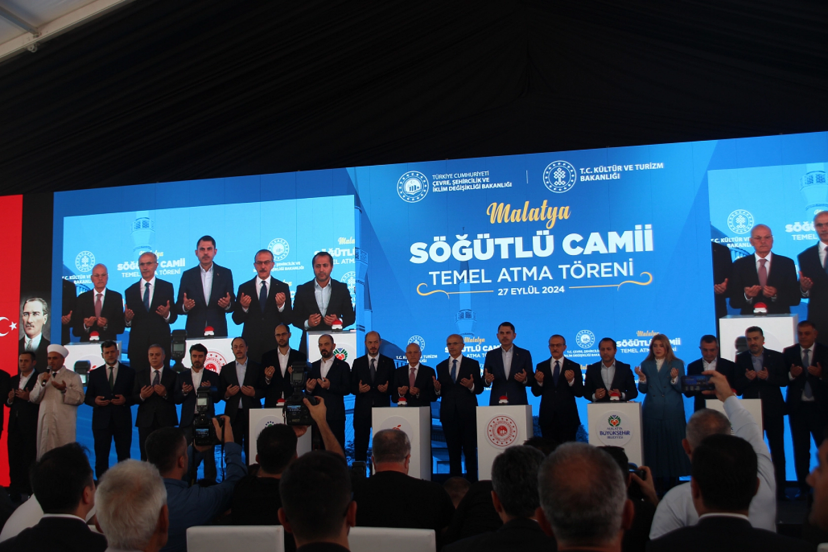 Bakan Kurum Temelini Attı! Söğütlü Cami'nin Proje Detayları Belli Oldu!