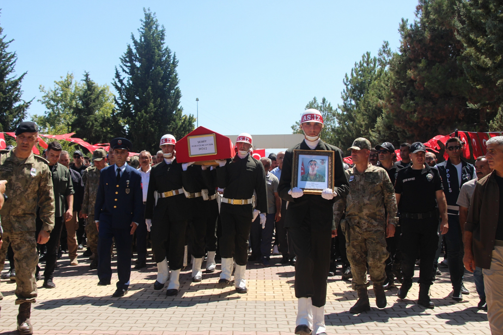 Kahraman Vatan Evladı Malatya'da Son Yolculuğuna Uğurlandı