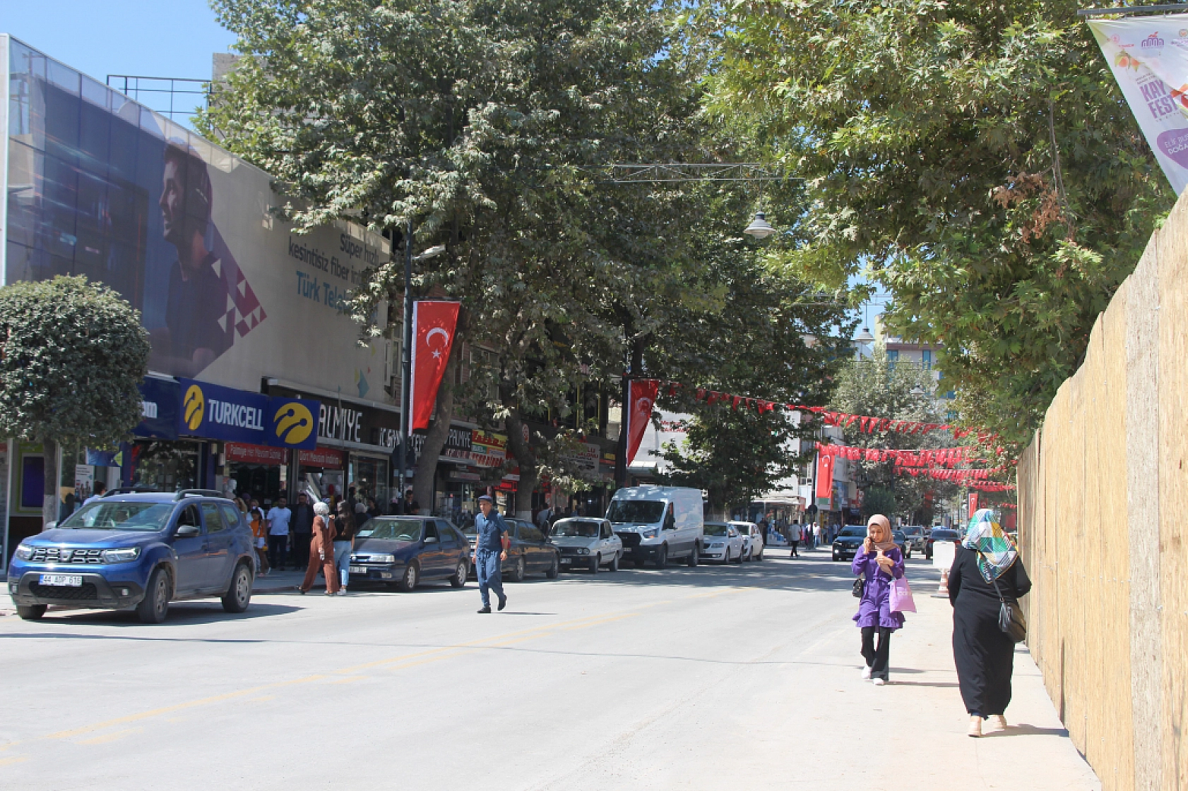 Asgari Ücret Beklentisi Artıyor: Peki Vatandaşlar Ne Diyor? İşte Yanıtı...