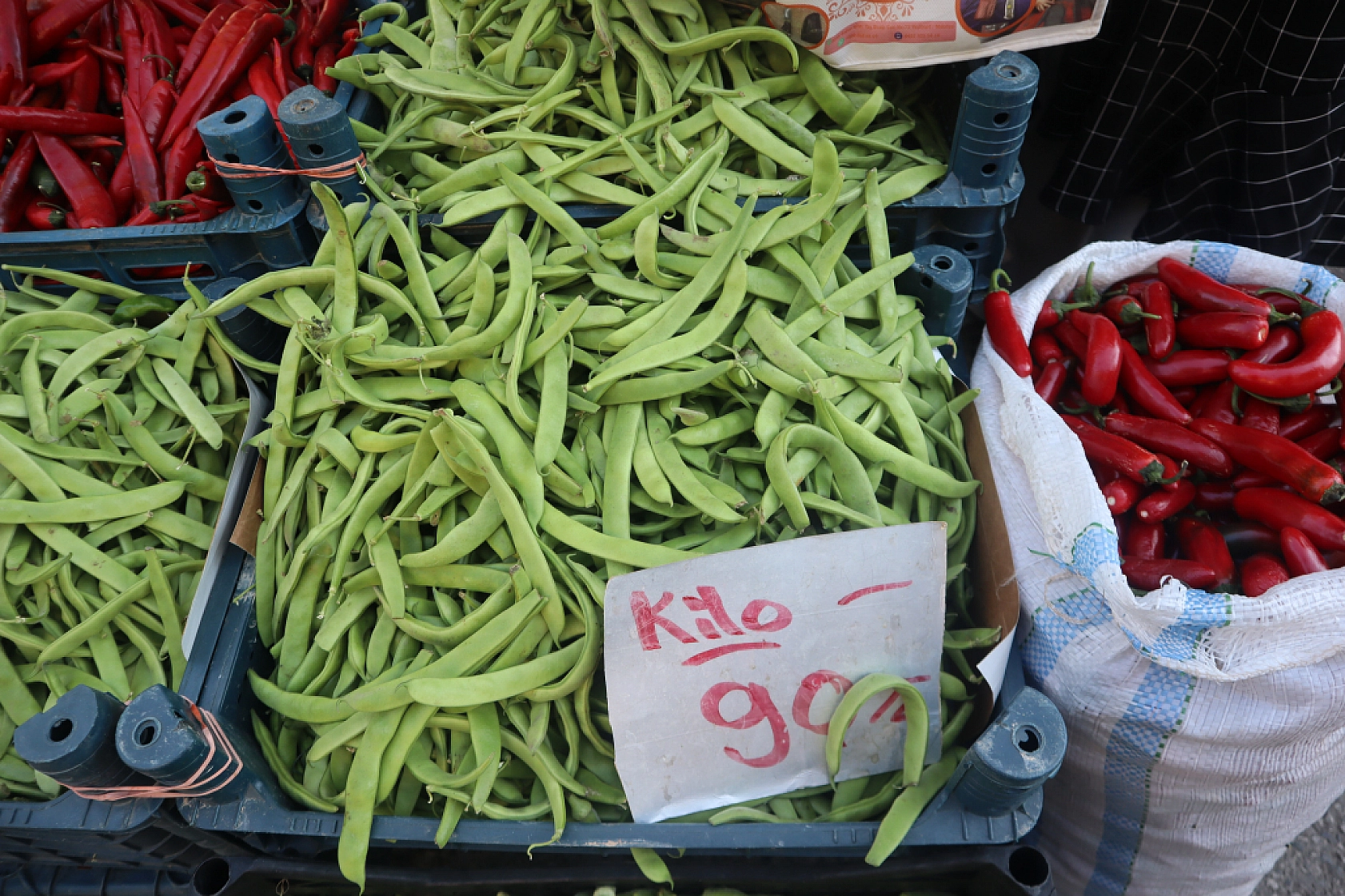 Malatya'da kurutmalık ve salçalık domates ile biber tezgahlarda! Peki fiyatları ne kadar?