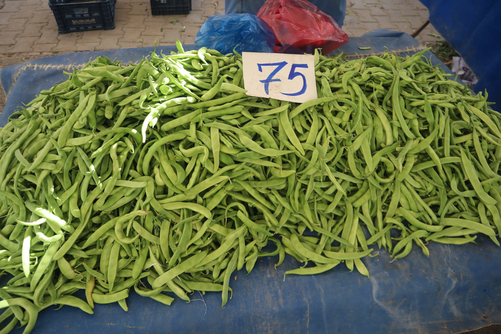 Malatya'da kurutmalık ve salçalık domates ile biber tezgahlarda! Peki fiyatları ne kadar?